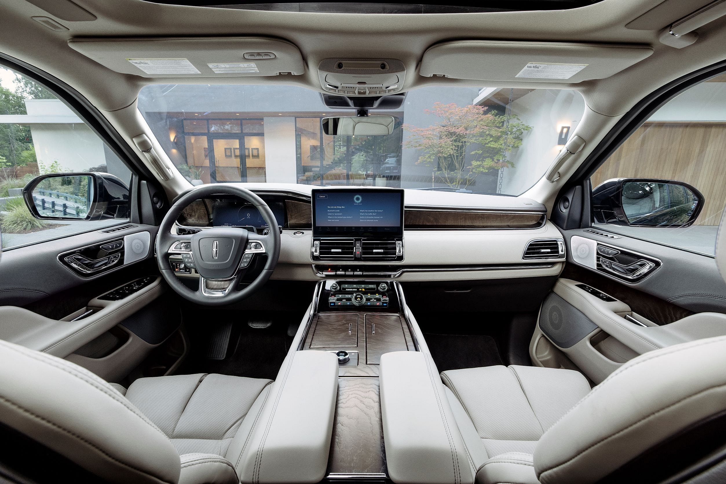 2022 Lincoln Navigator_Flight Blue Reserve_16