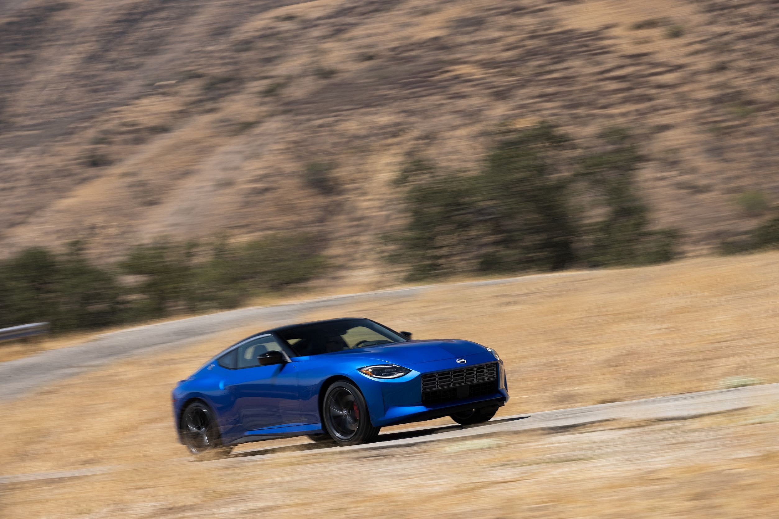 2023 Nissan Z_O-16