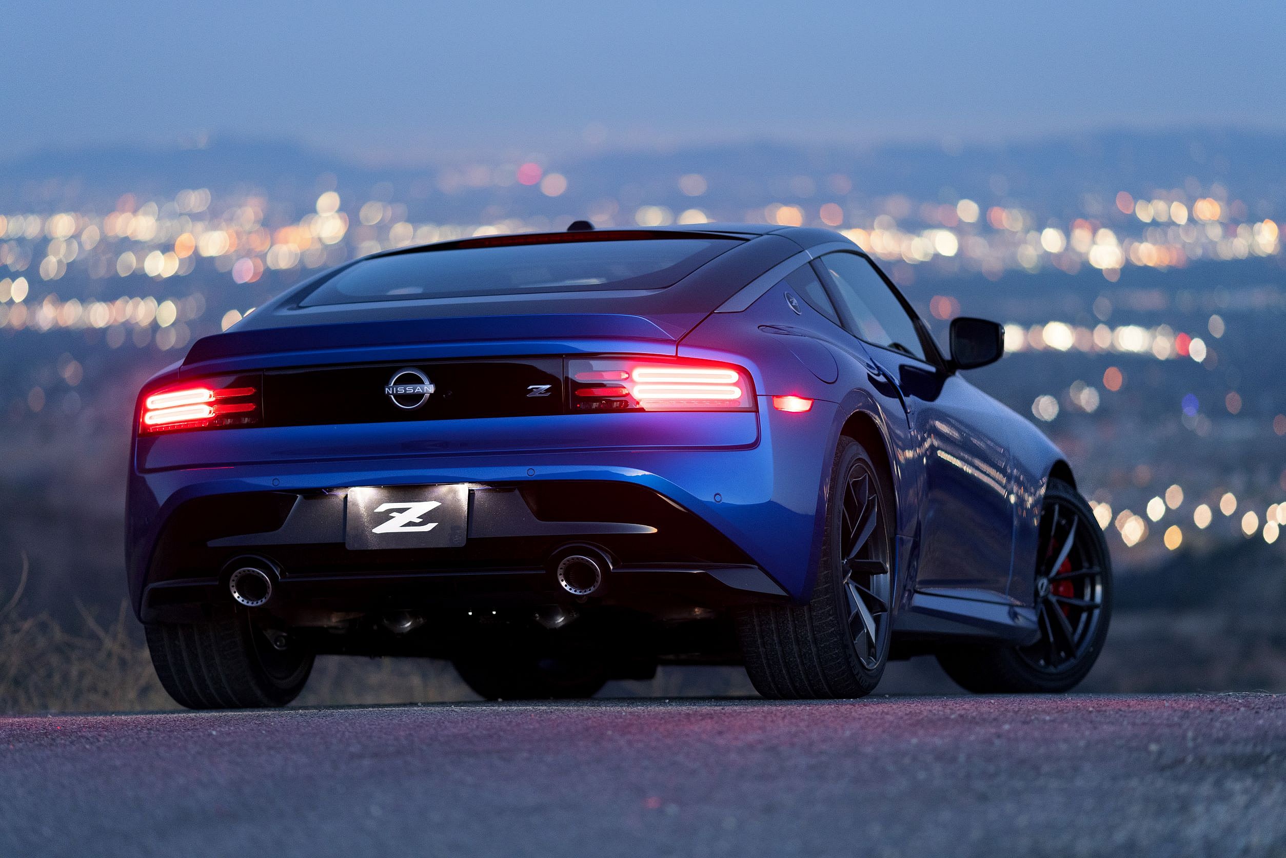 2023 Nissan Z_O-35