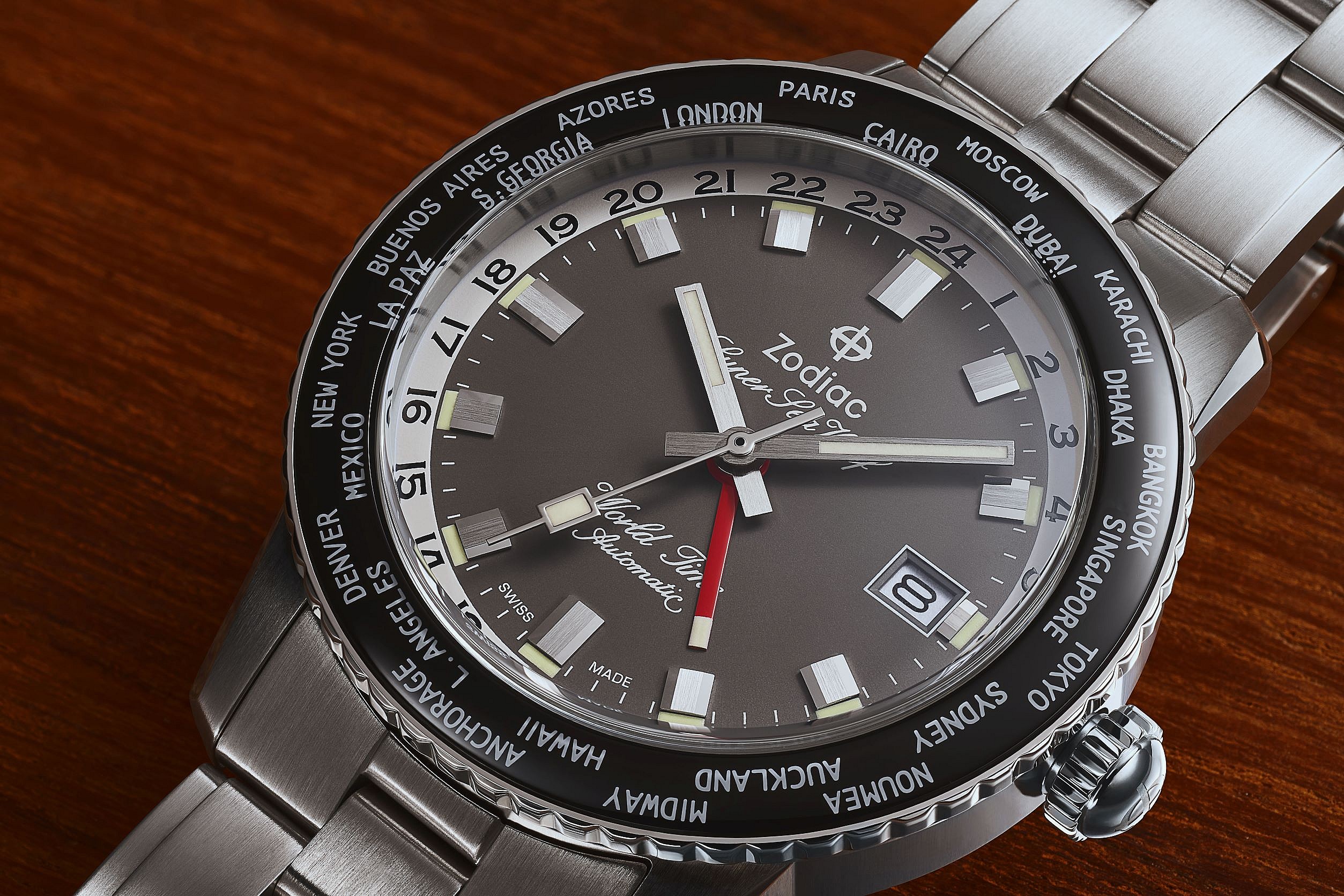 Zodiac Super Sea Wolf World Time (1)