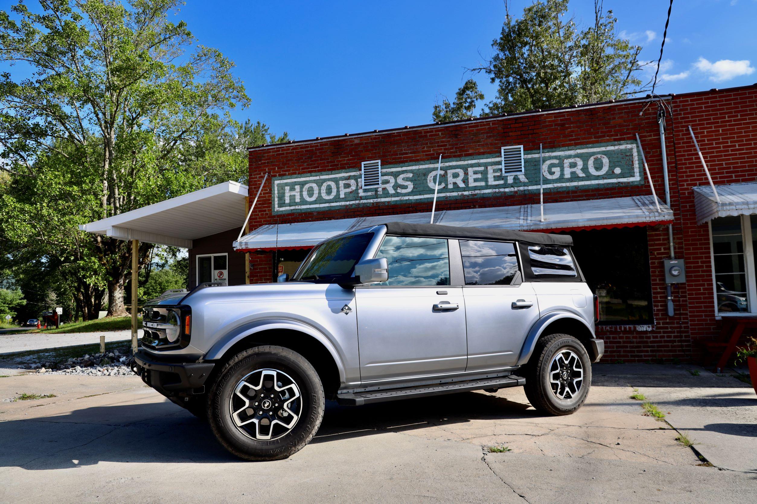 2021 Ford Bronco (2)