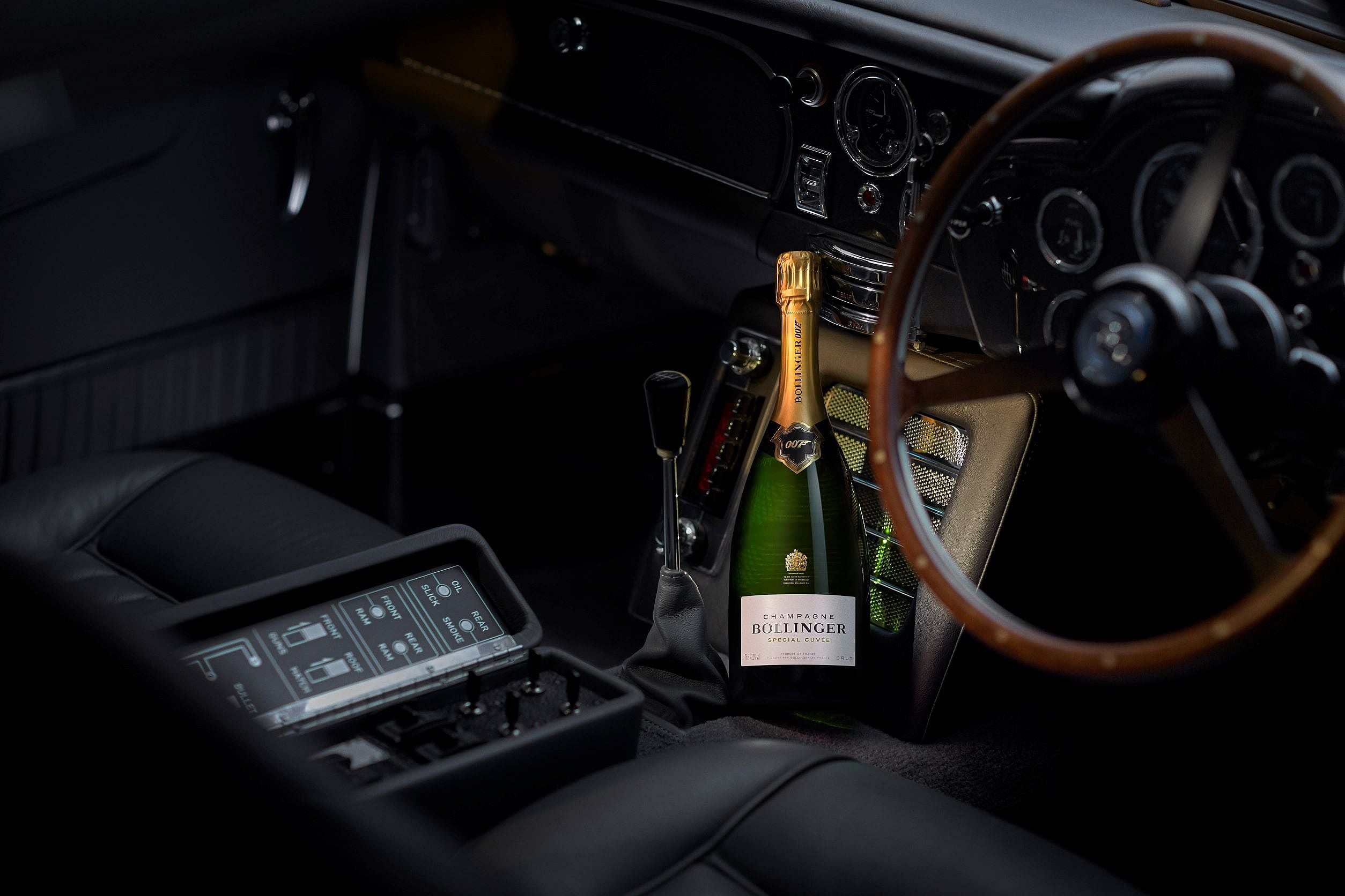 Bollinger Special Cuvee 007 Limited Edition (3)