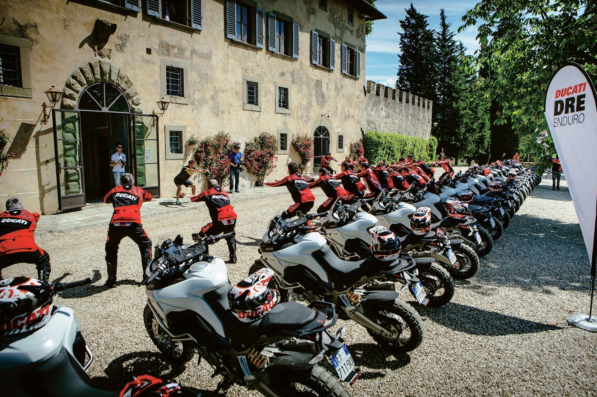 1016-Mx-DT_Ducati.04.jpeg