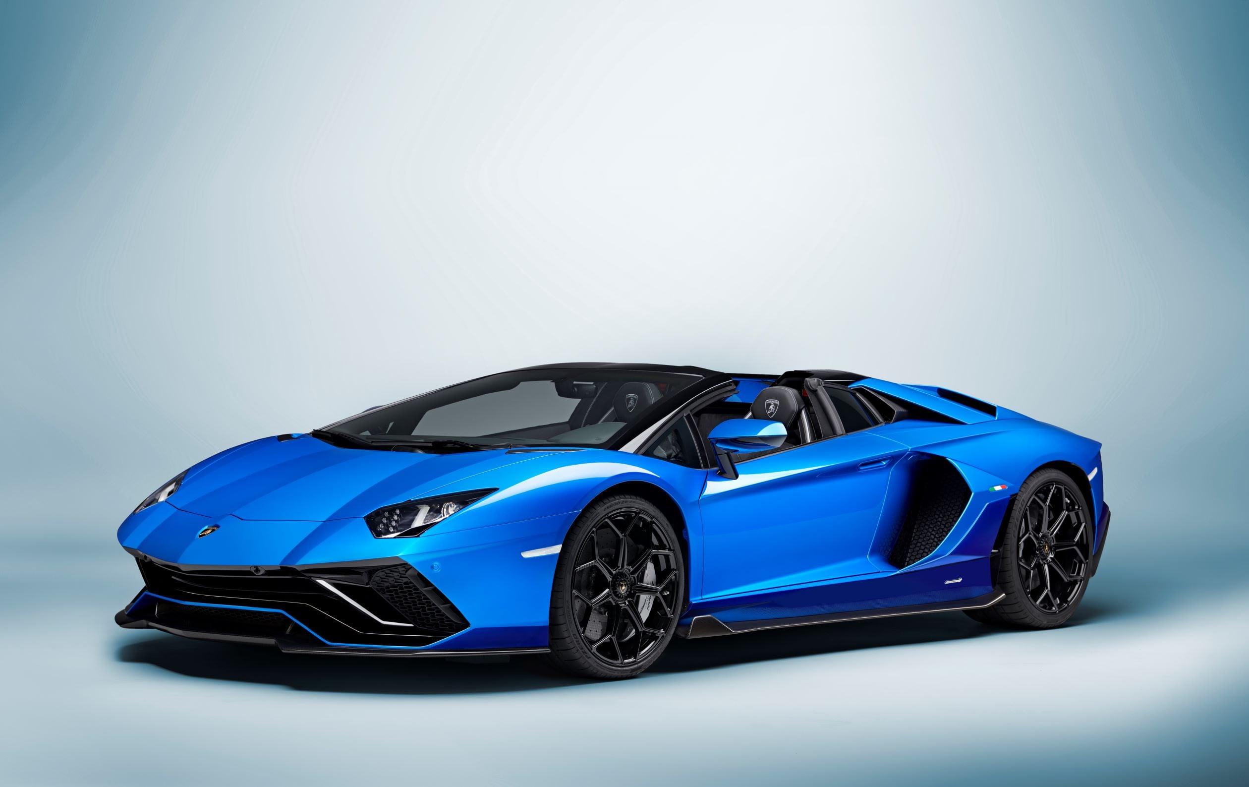 Lamborghini Aventador Ultimae Roadster (3)