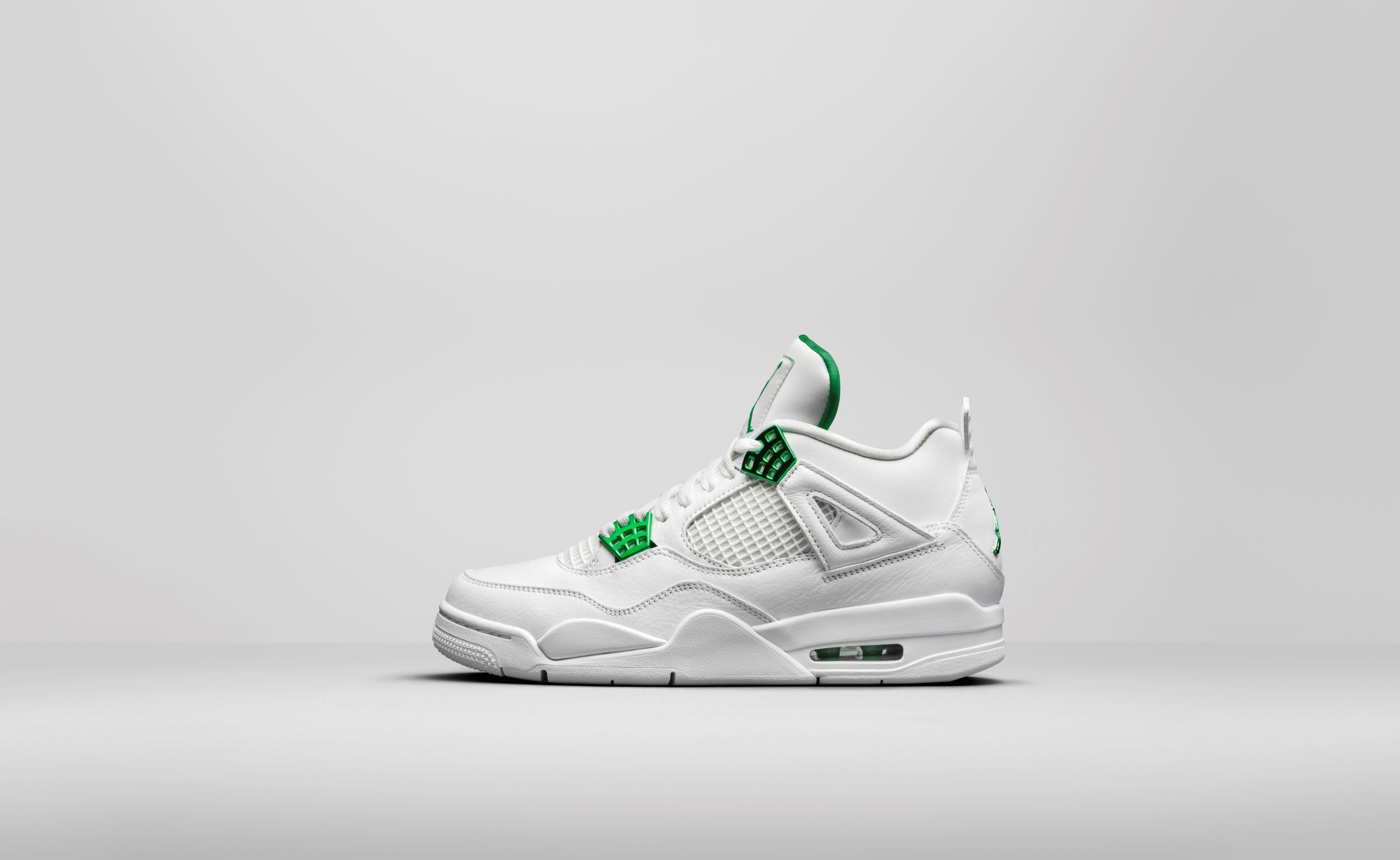 Air Jordan IV Retro