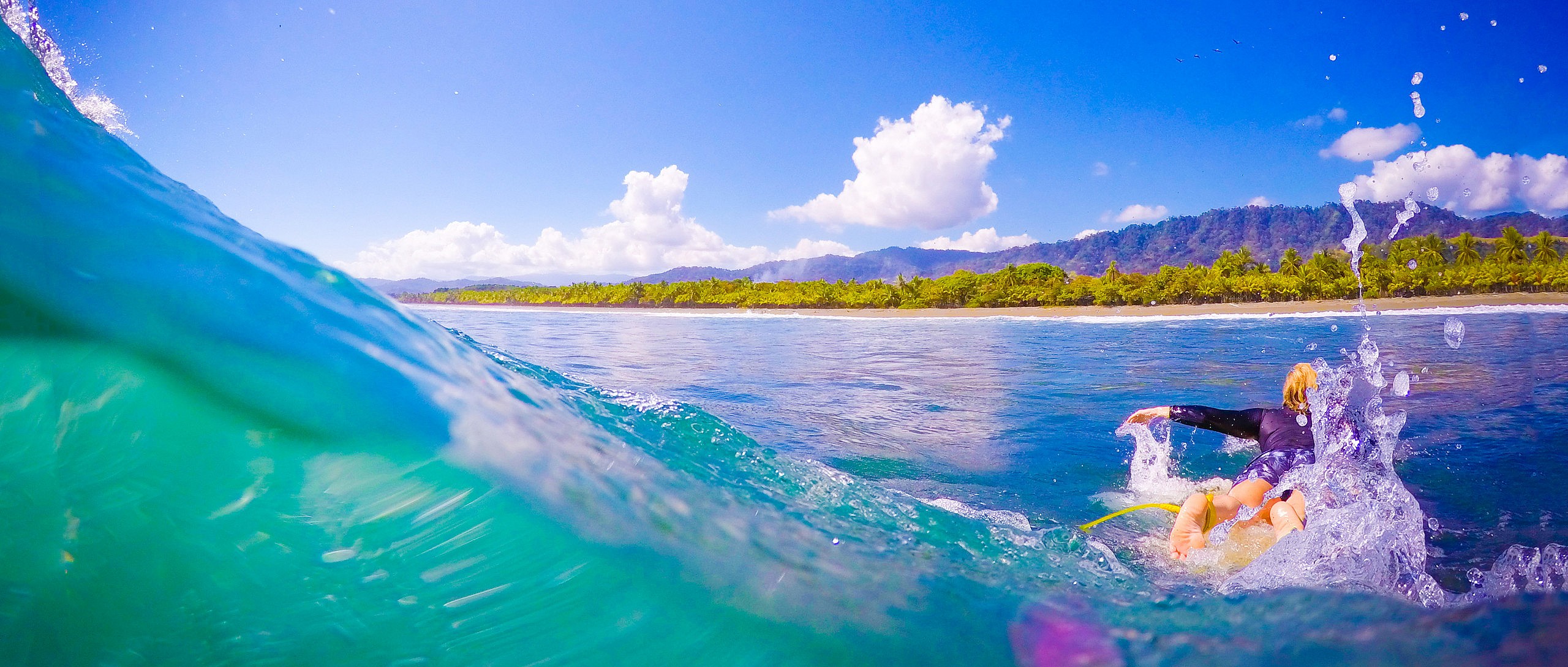 Kalon Surf - Costa Rica - Surfer