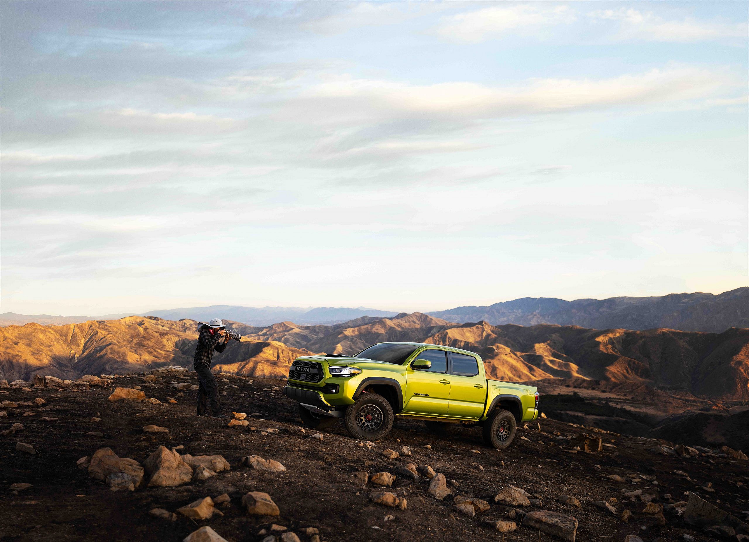 2022 Toyota Tacoma TRD Pro (2)