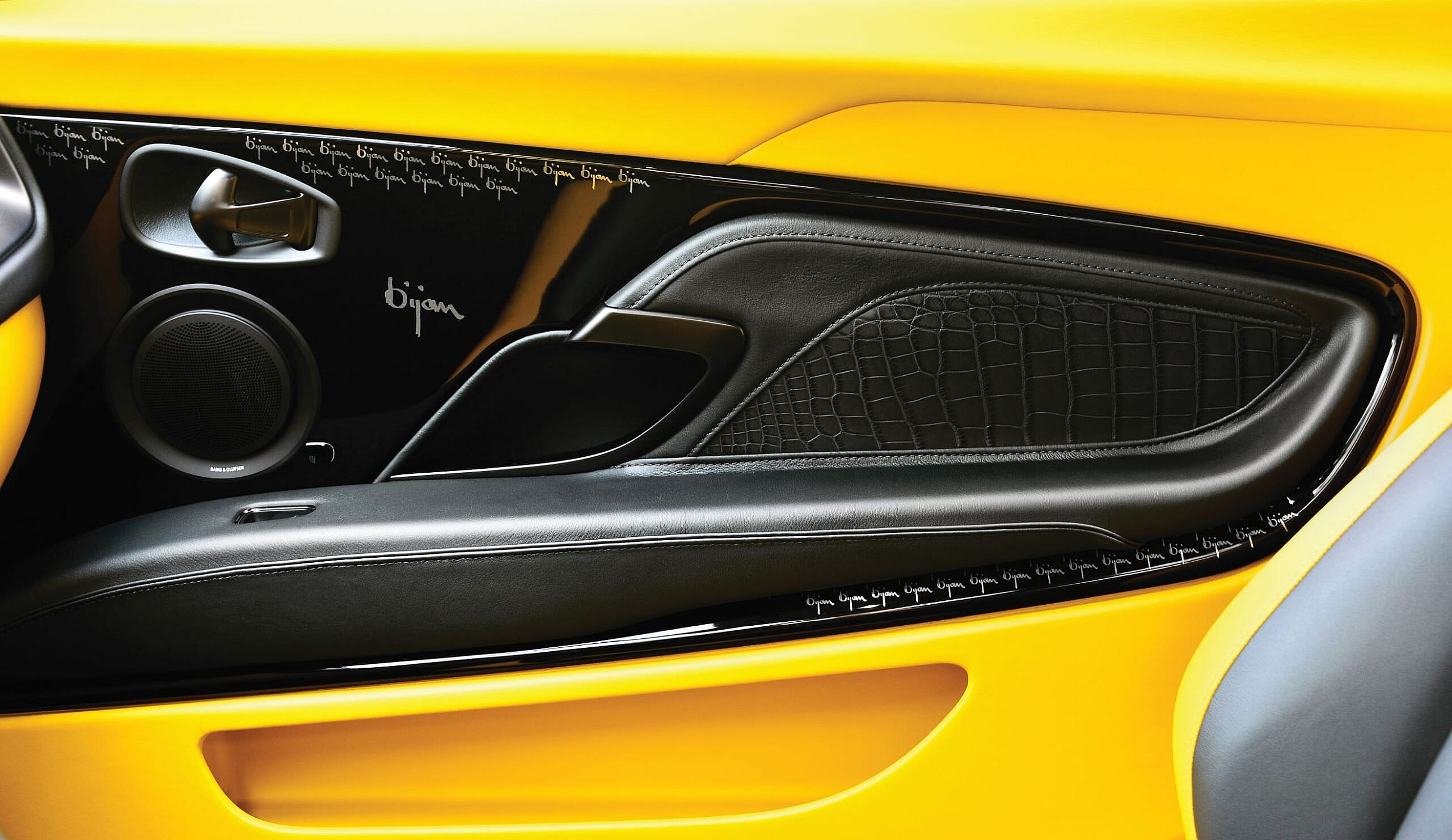 Bijan Edition Aston Martin DBS Superleggera (1)