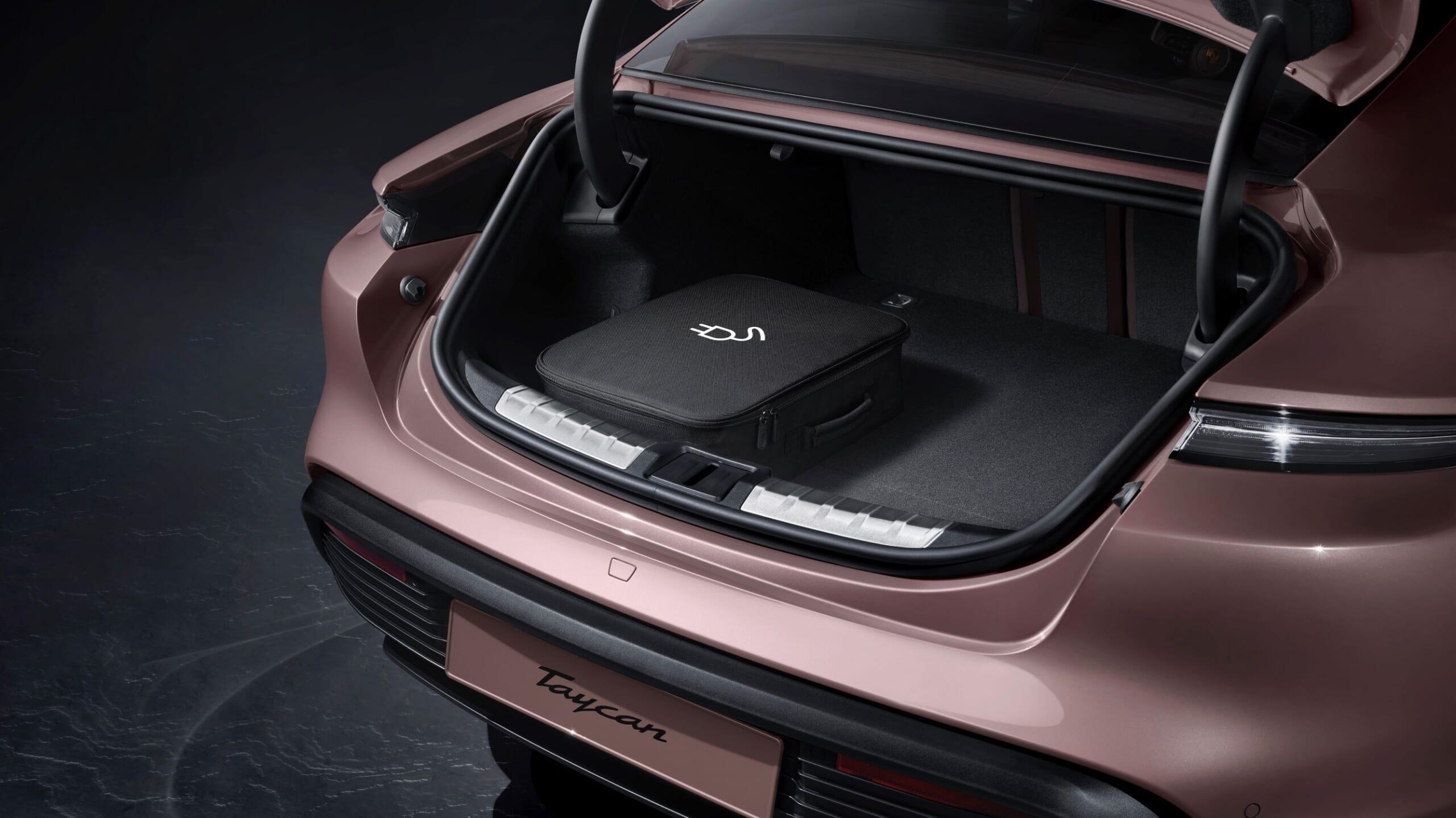 2021 Porsche Taycan RWD (1)