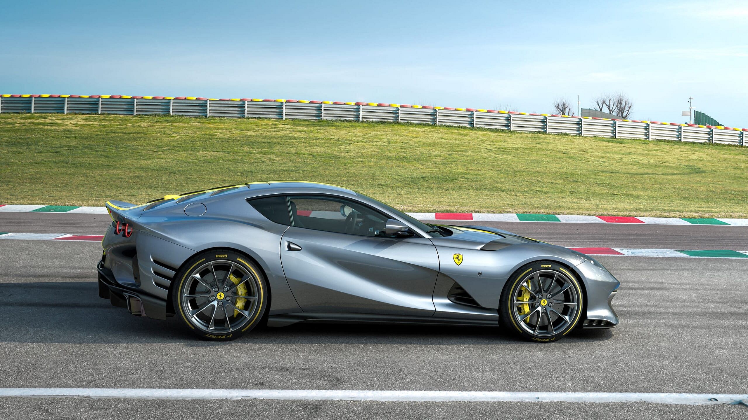 Ferrari 812 Superfast Limited Edition (5)