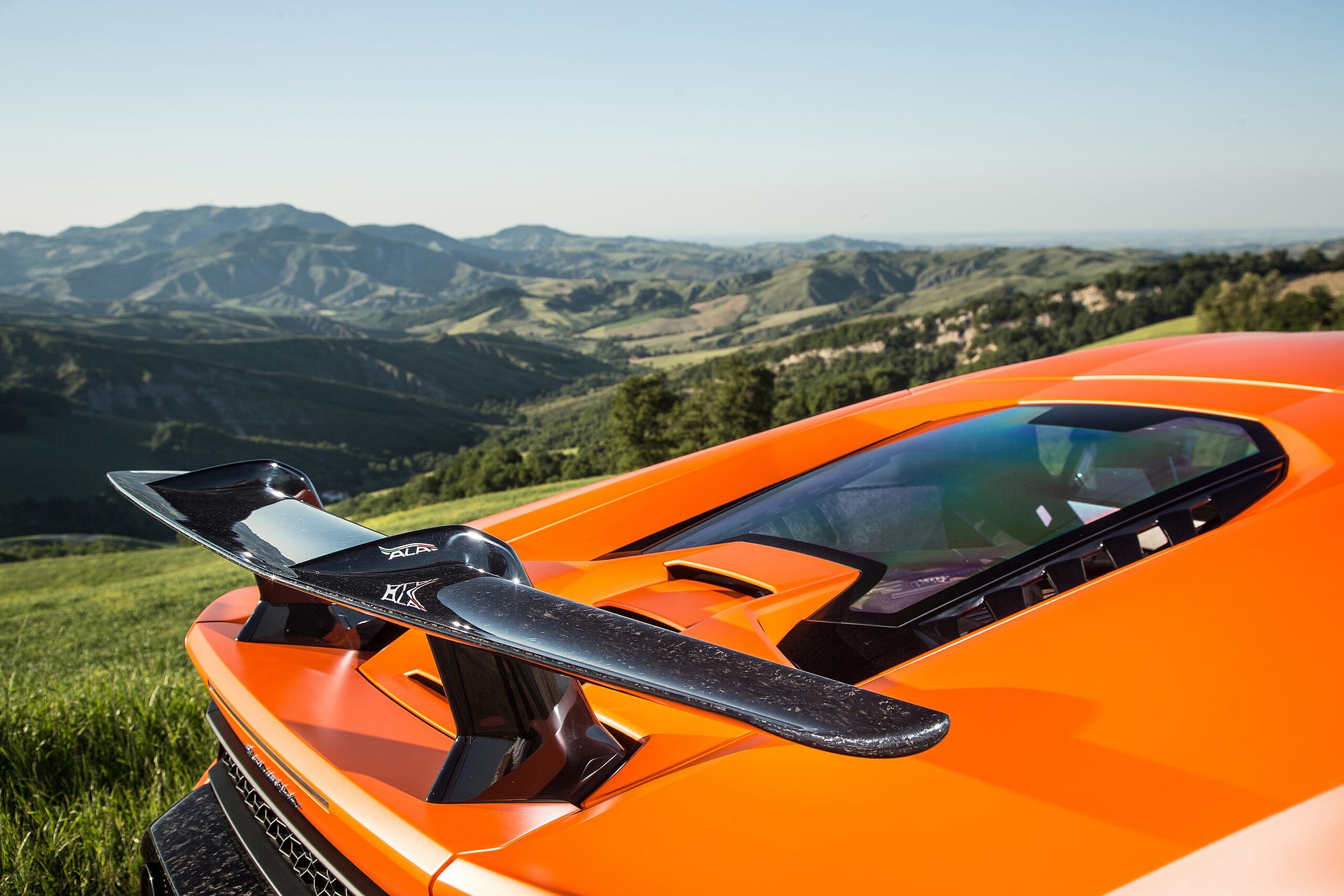 Huracan_Performante_orange_069