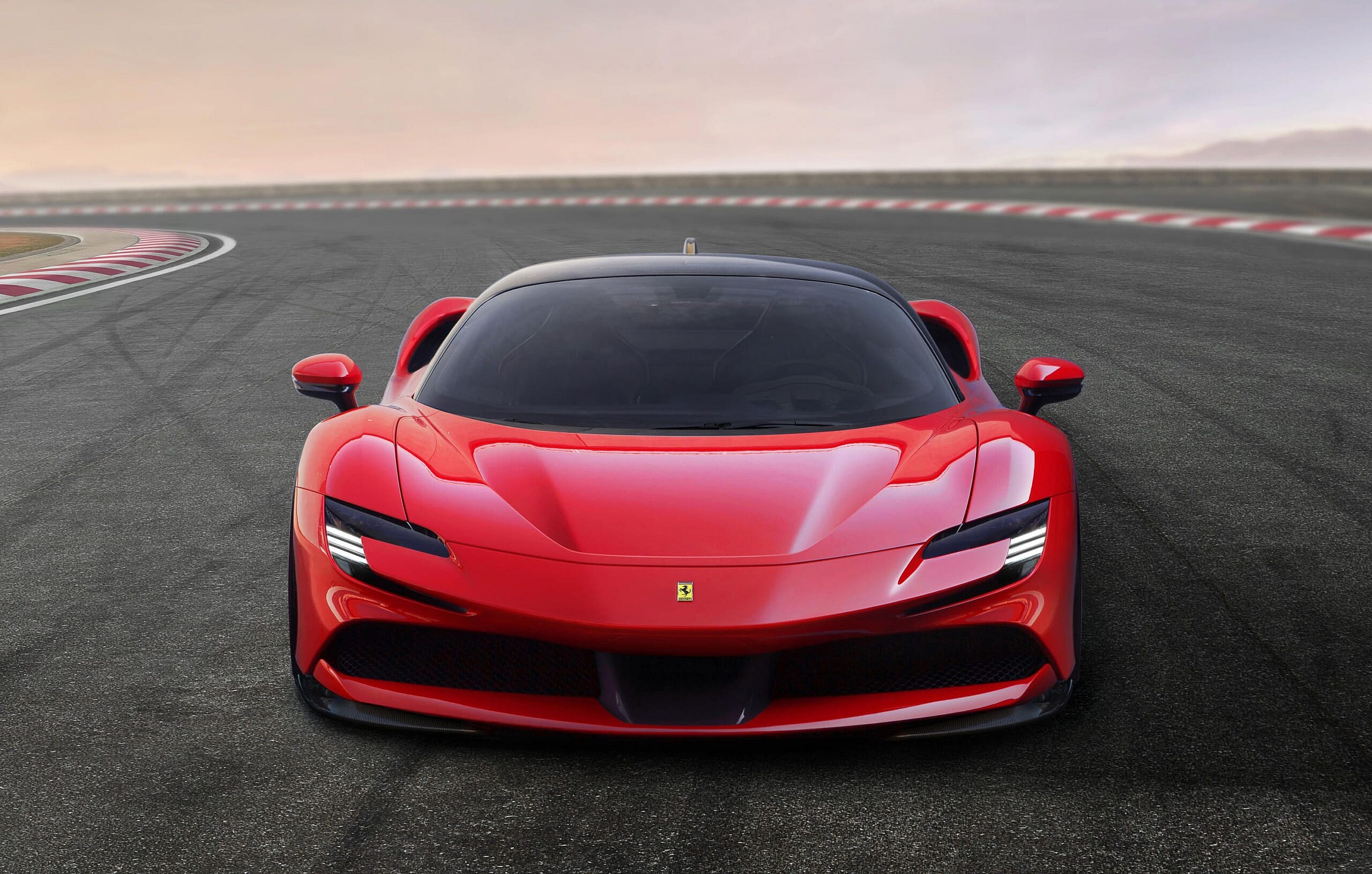 Ferrari SF90 Stradale (3)