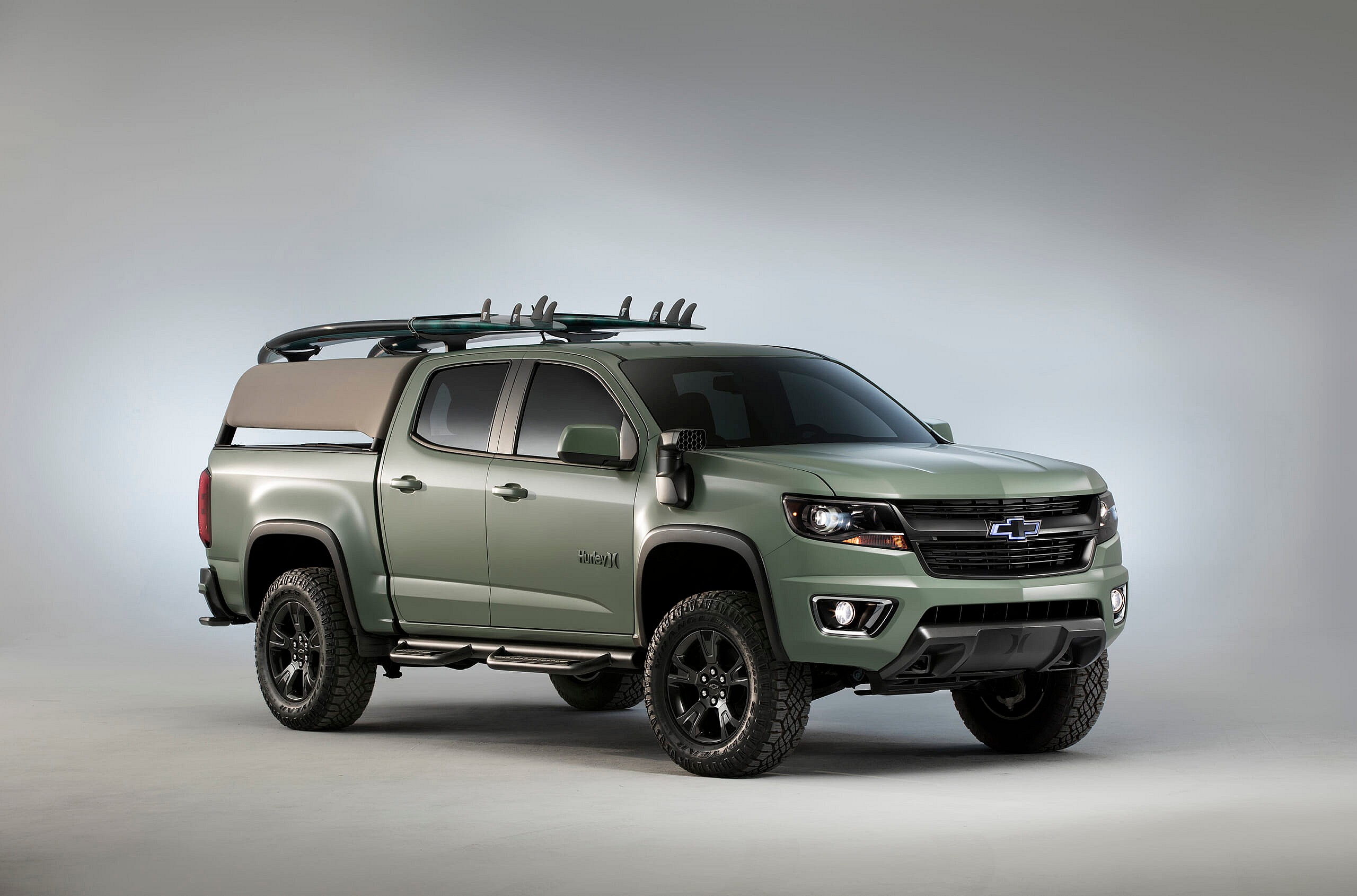 2016-SEMA-Chevrolet-Hurley-Colorado-007.jpg