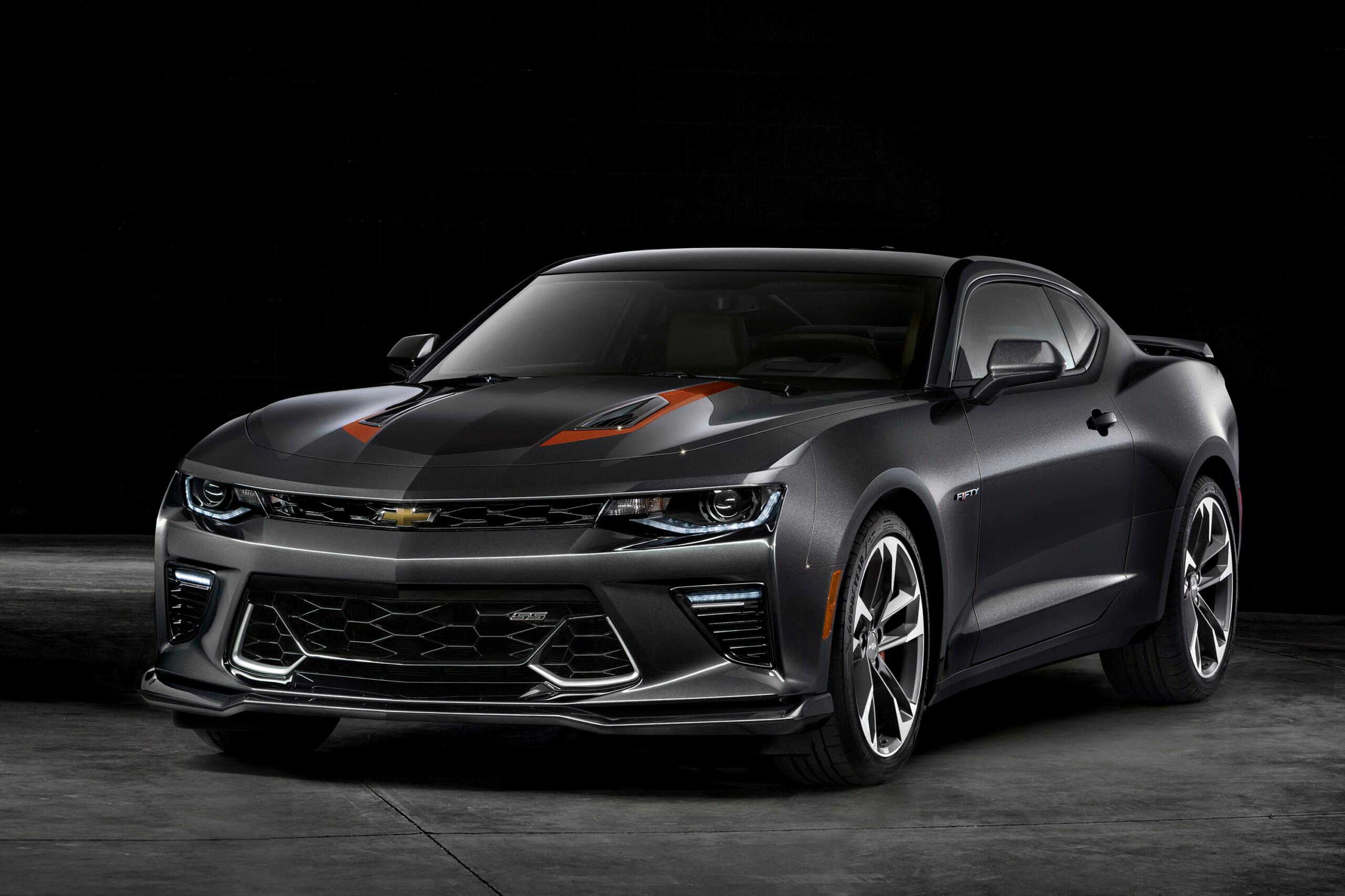 2017-Chevrolet-Camaro-50thAnniv-008
