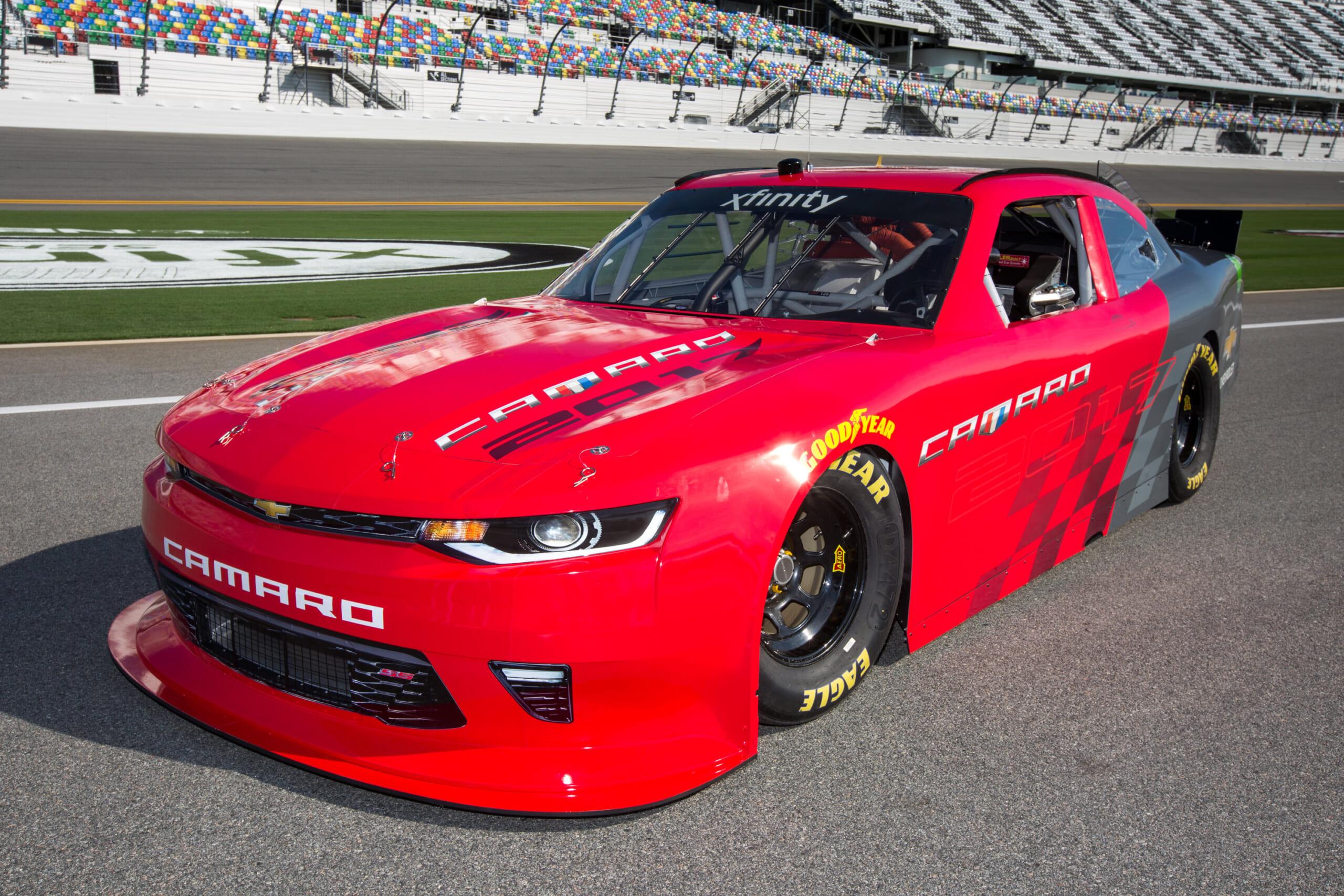 2017CamaroNASCARXfinity05.jpg