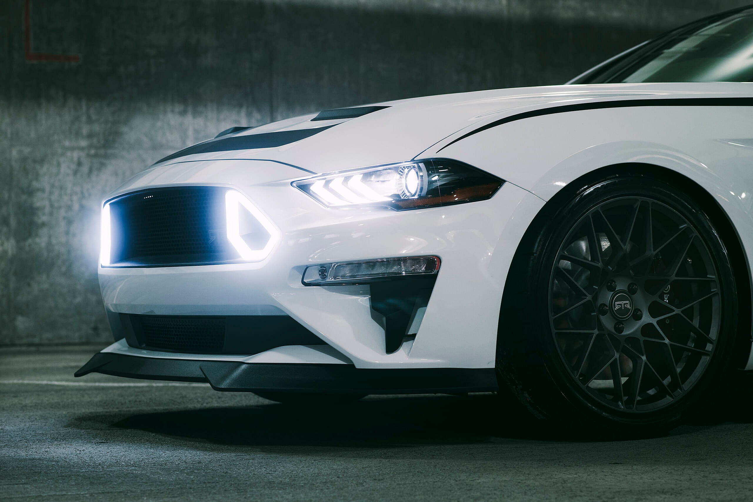2018-Mustang-RTR-5