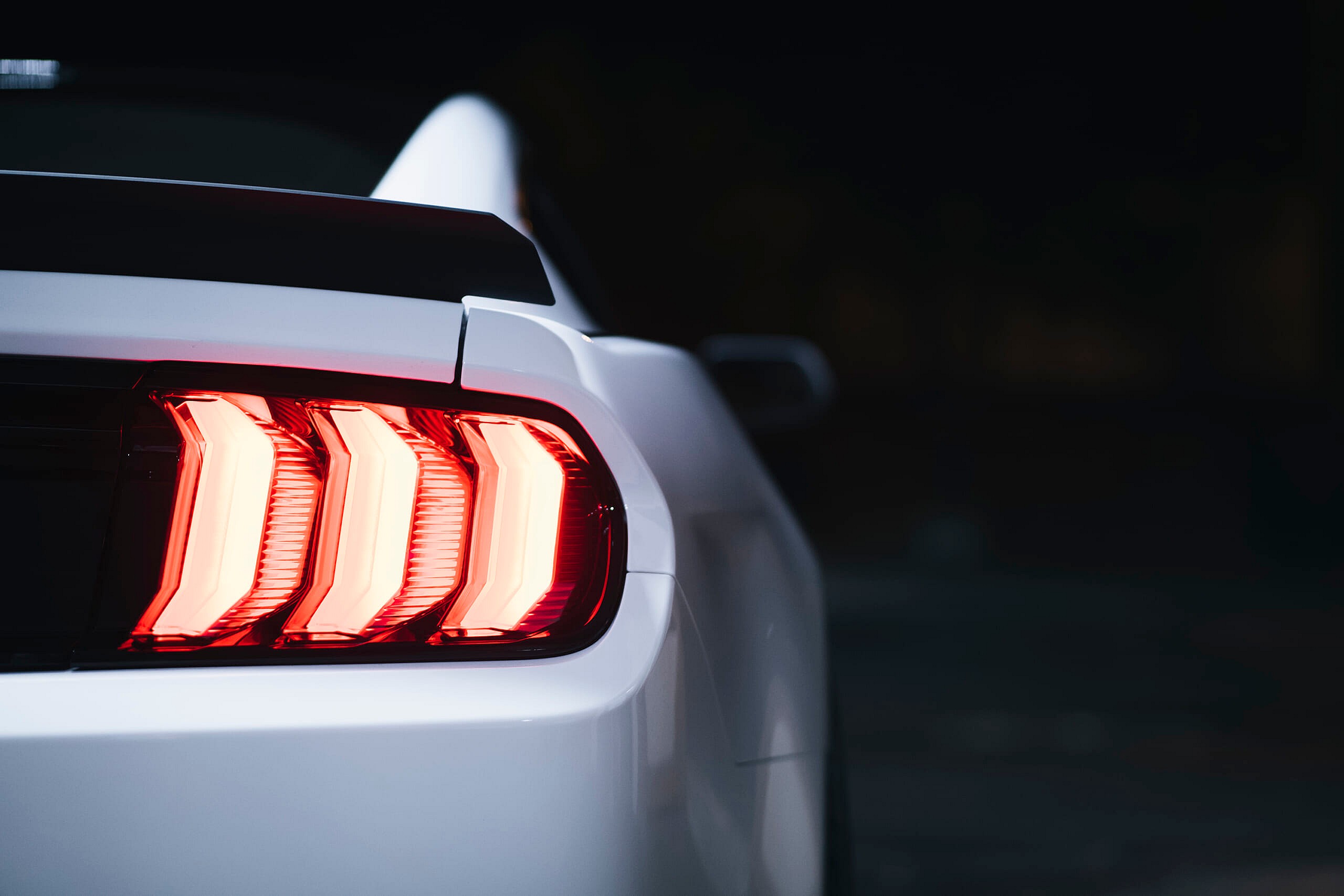 2018-Mustang-RTR-7
