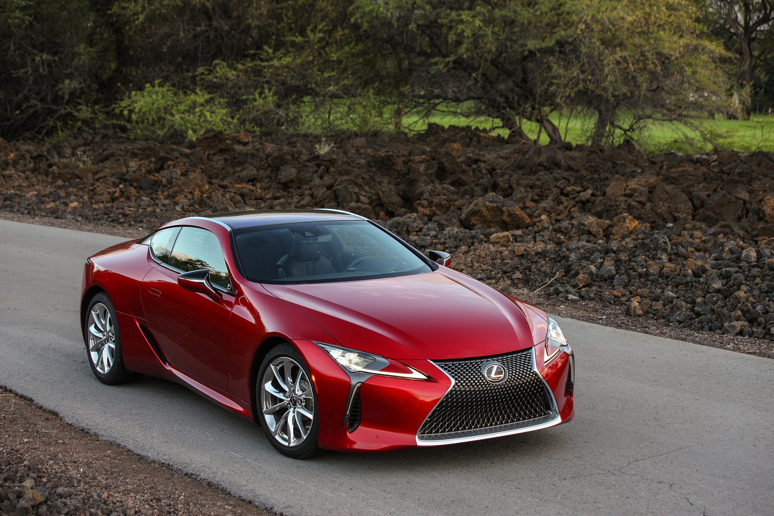 2018_Lexus_LC_500_008_6381422A78E81241DF566F31637EAF9E203EC026