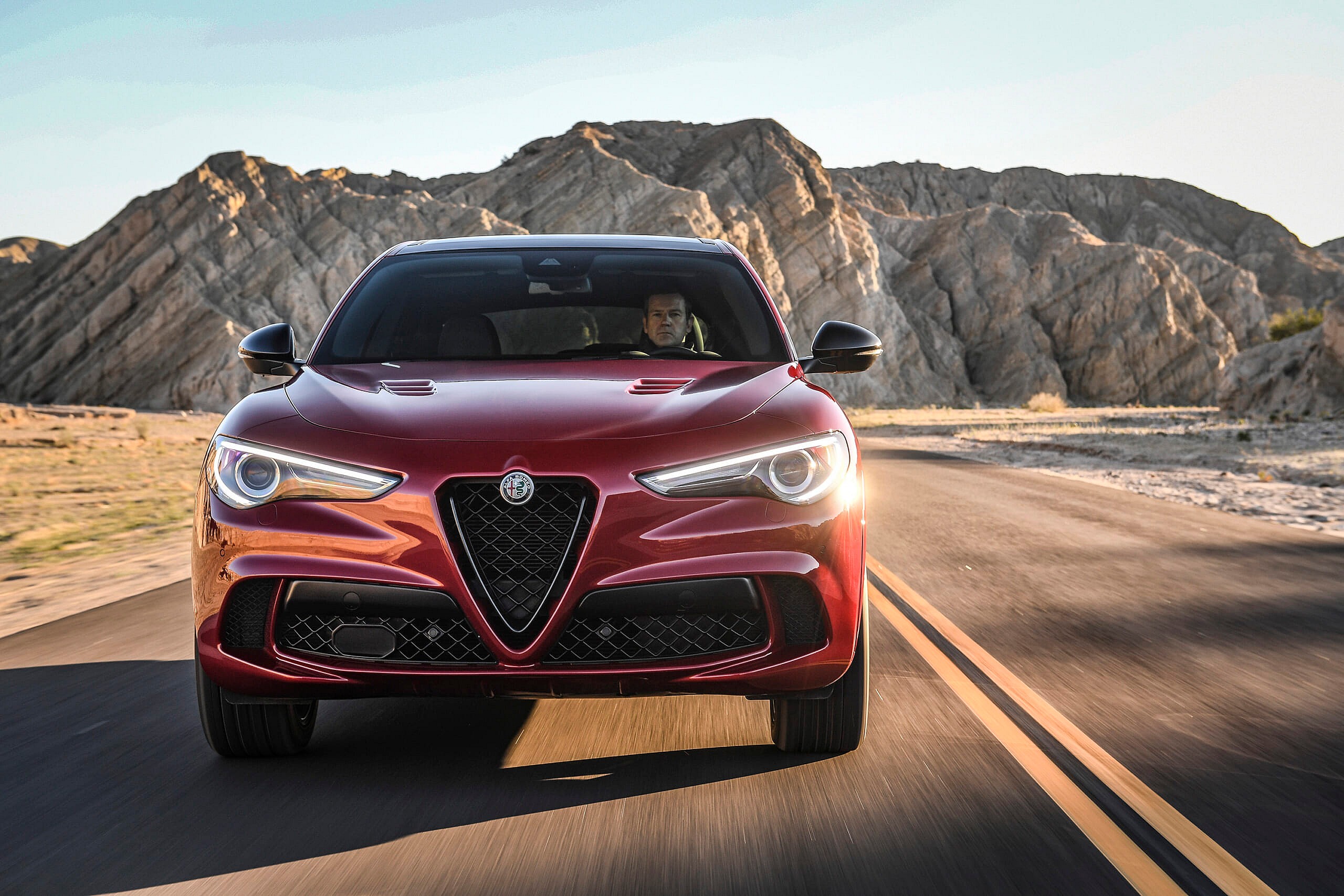 2020 Alfa Romeo Quadrifoglio (2)