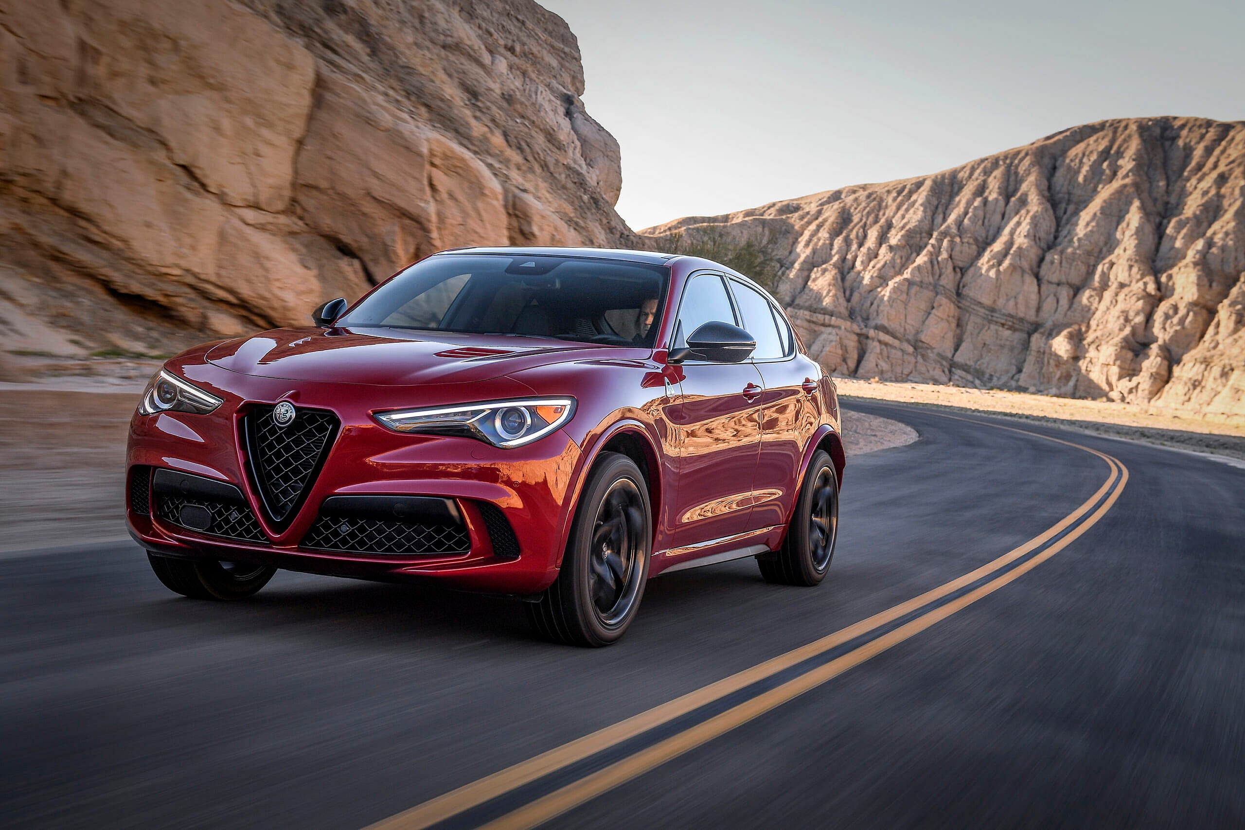 2020 Alfa Romeo Quadrifoglio (3)