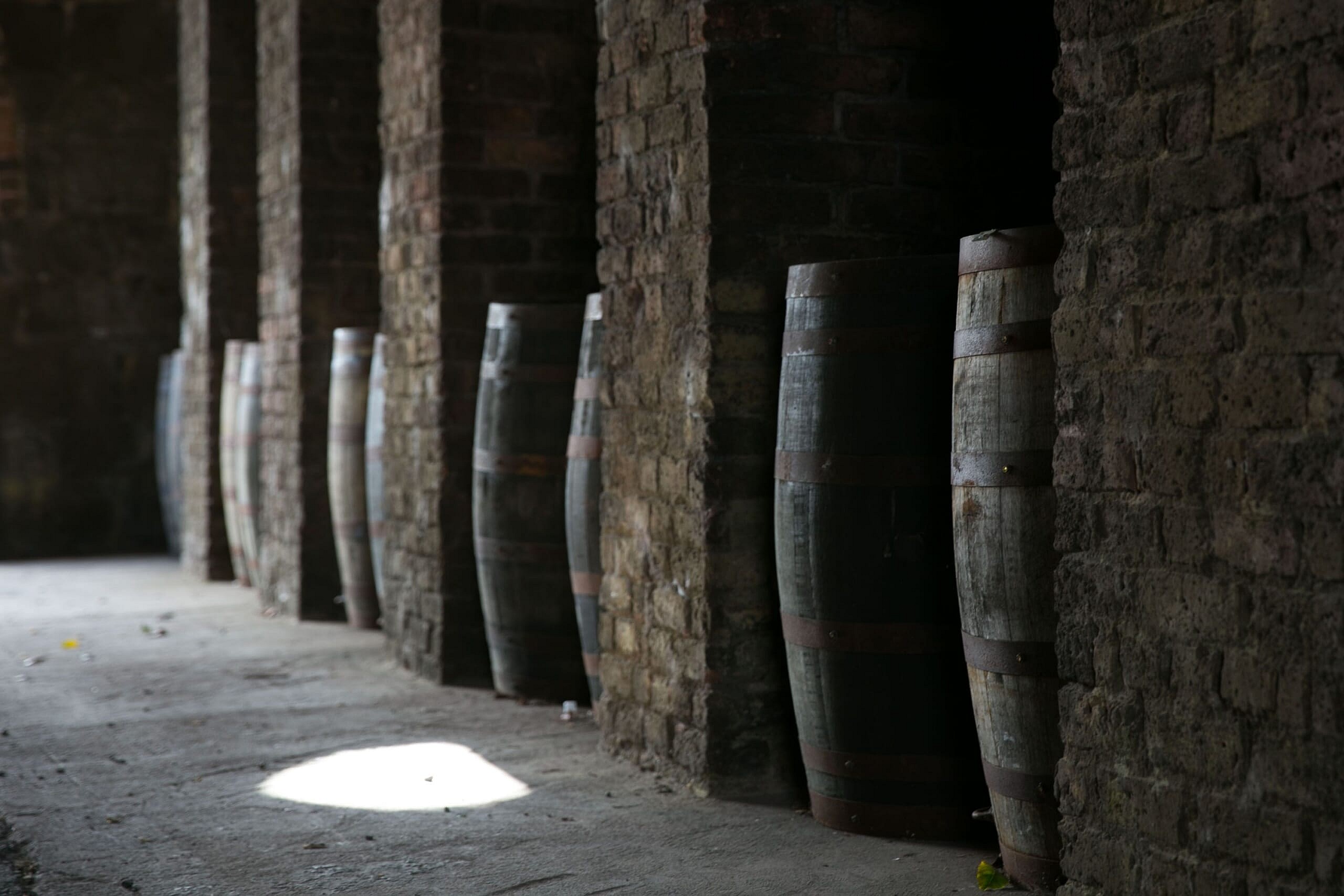 redbreast irish whiskey barrels