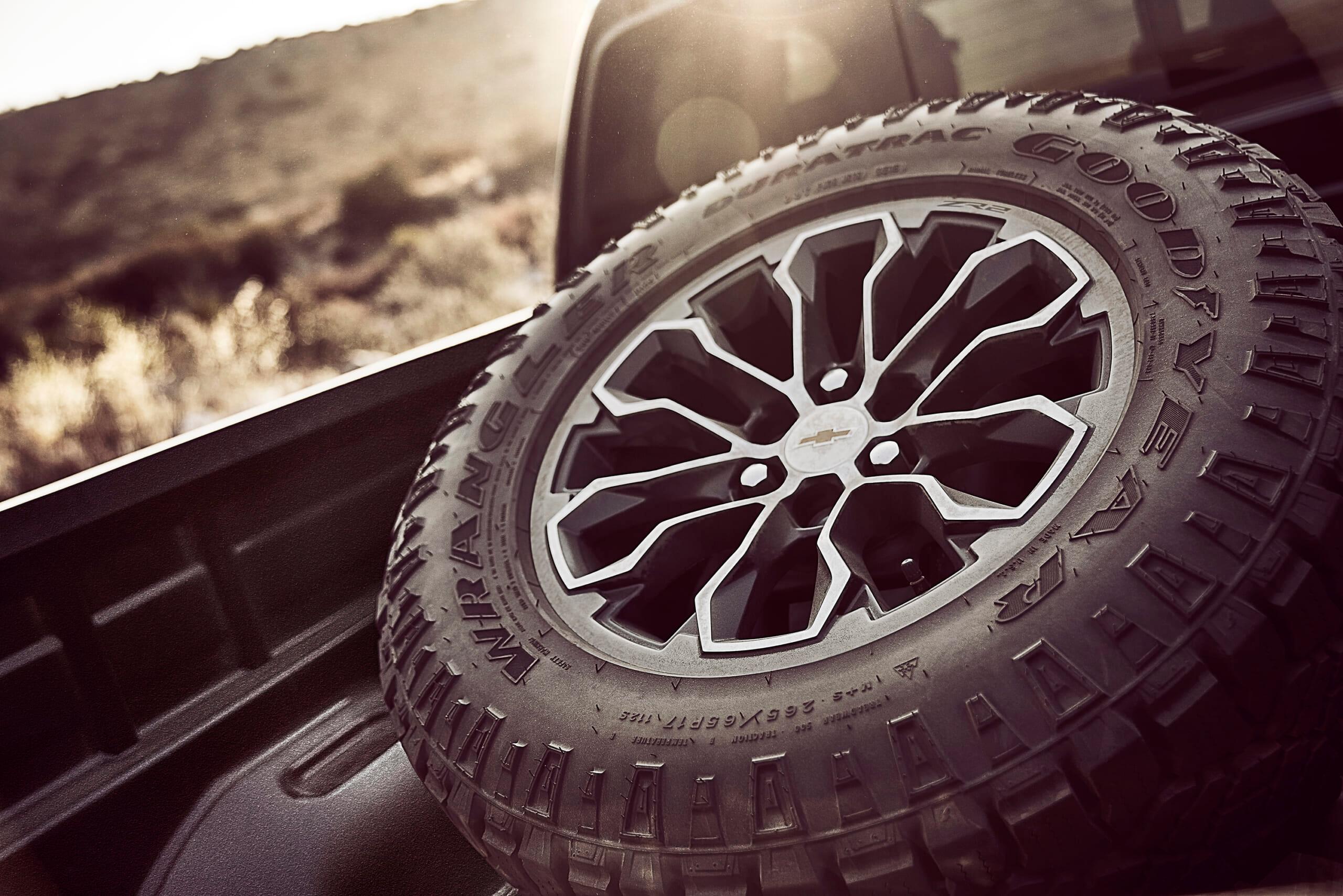 2017-Chevrolet-Colorado-ZR2-140.jpg