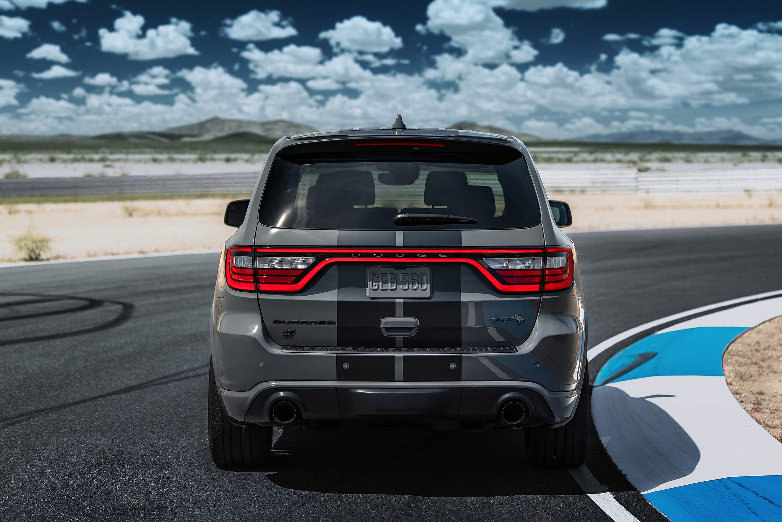 2021 Dodge Durango SRT Hellcat (3)