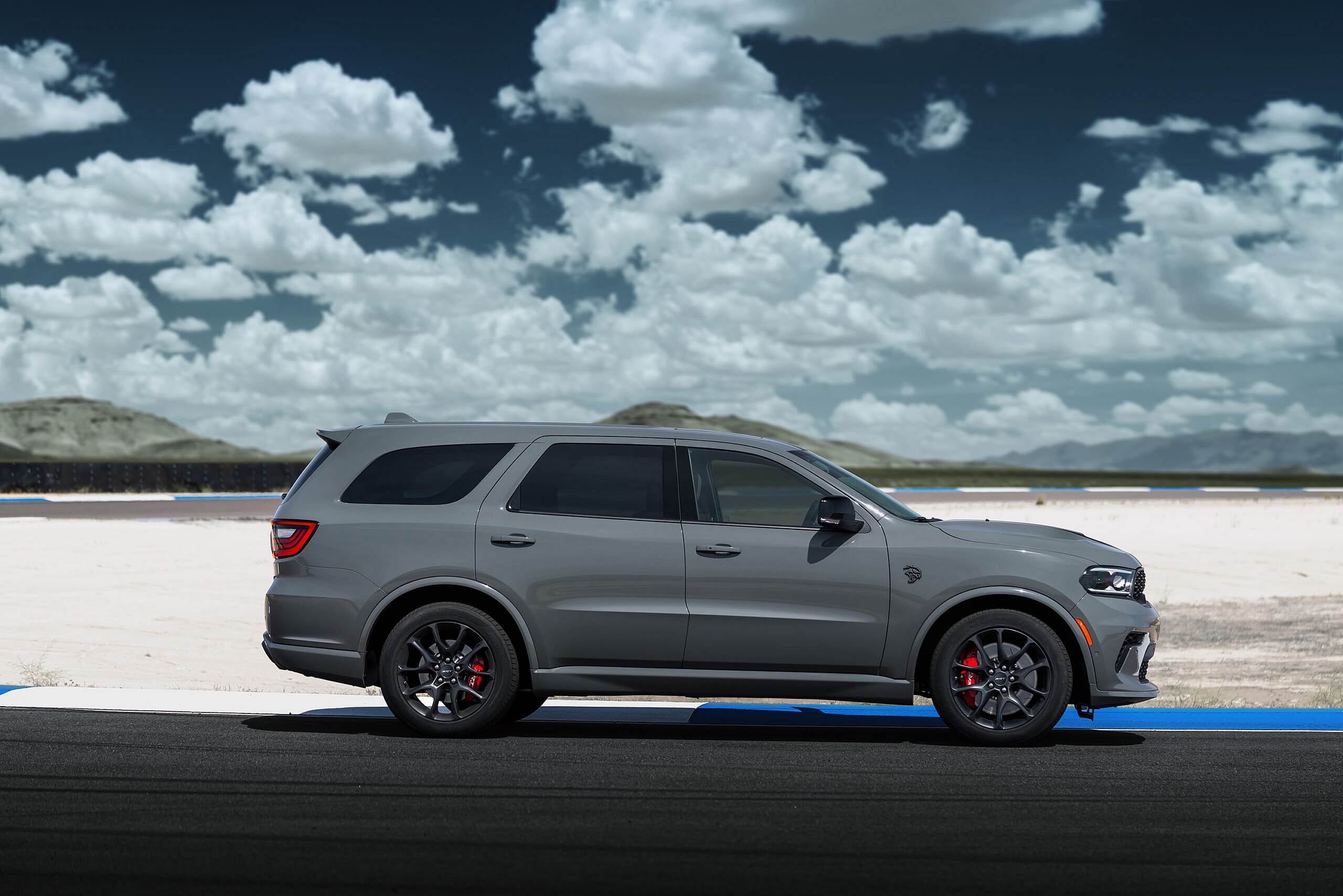 2021 Dodge Durango SRT Hellcat (4)