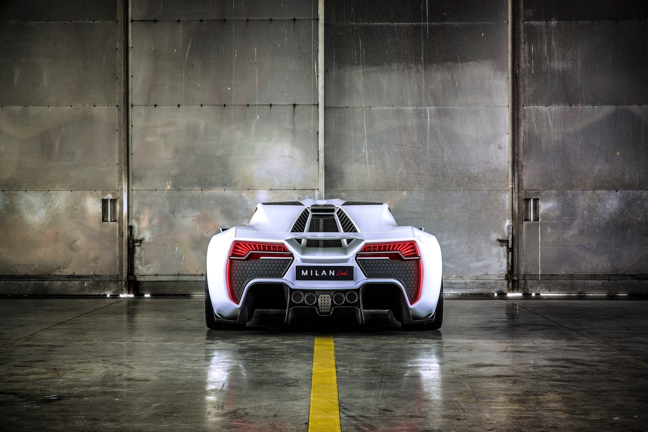 MILAN Red Rear - Copyright by Milan Automotive Gmbh