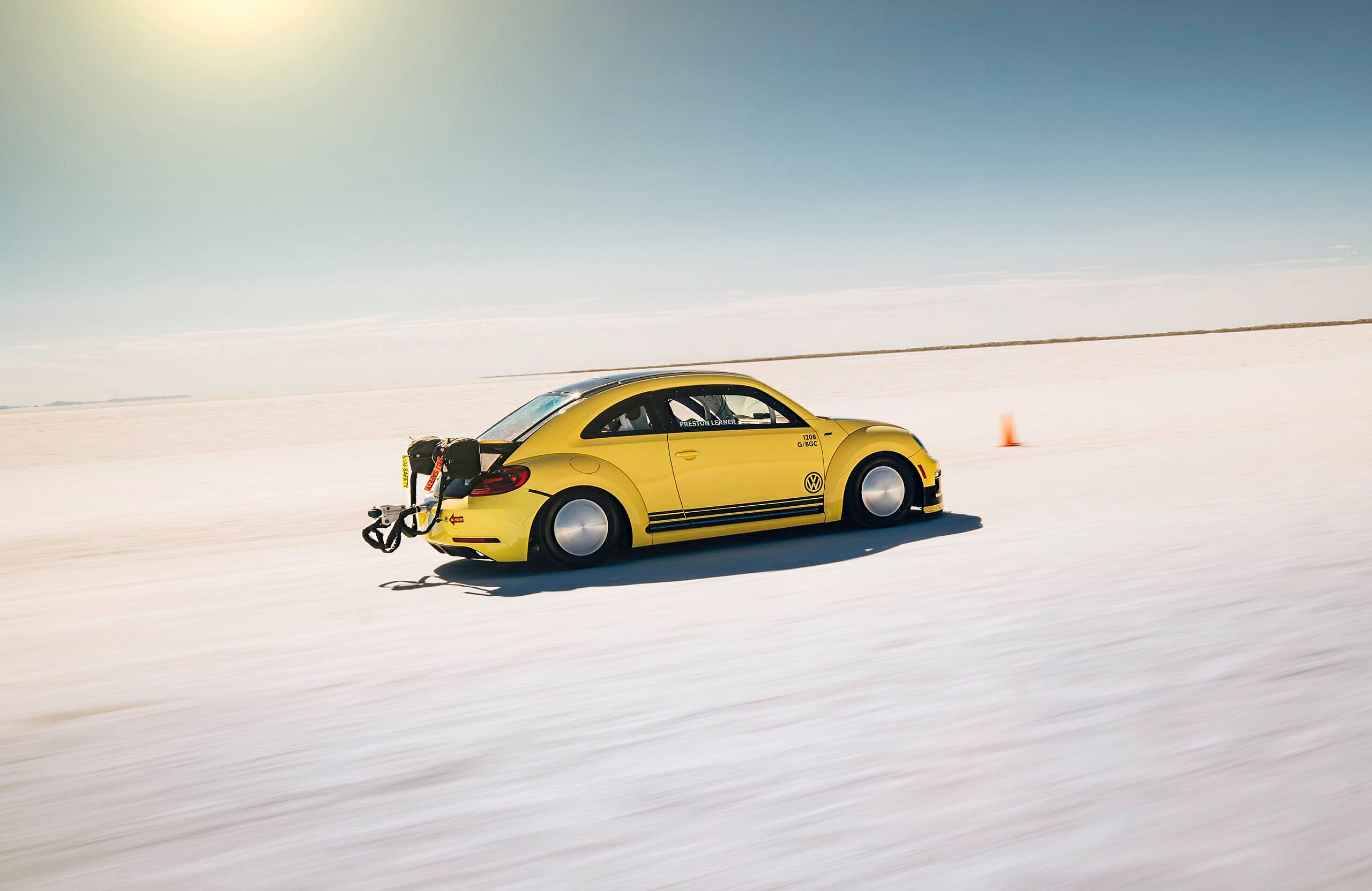 volkswagen_beetle_lsr_6484.jpg