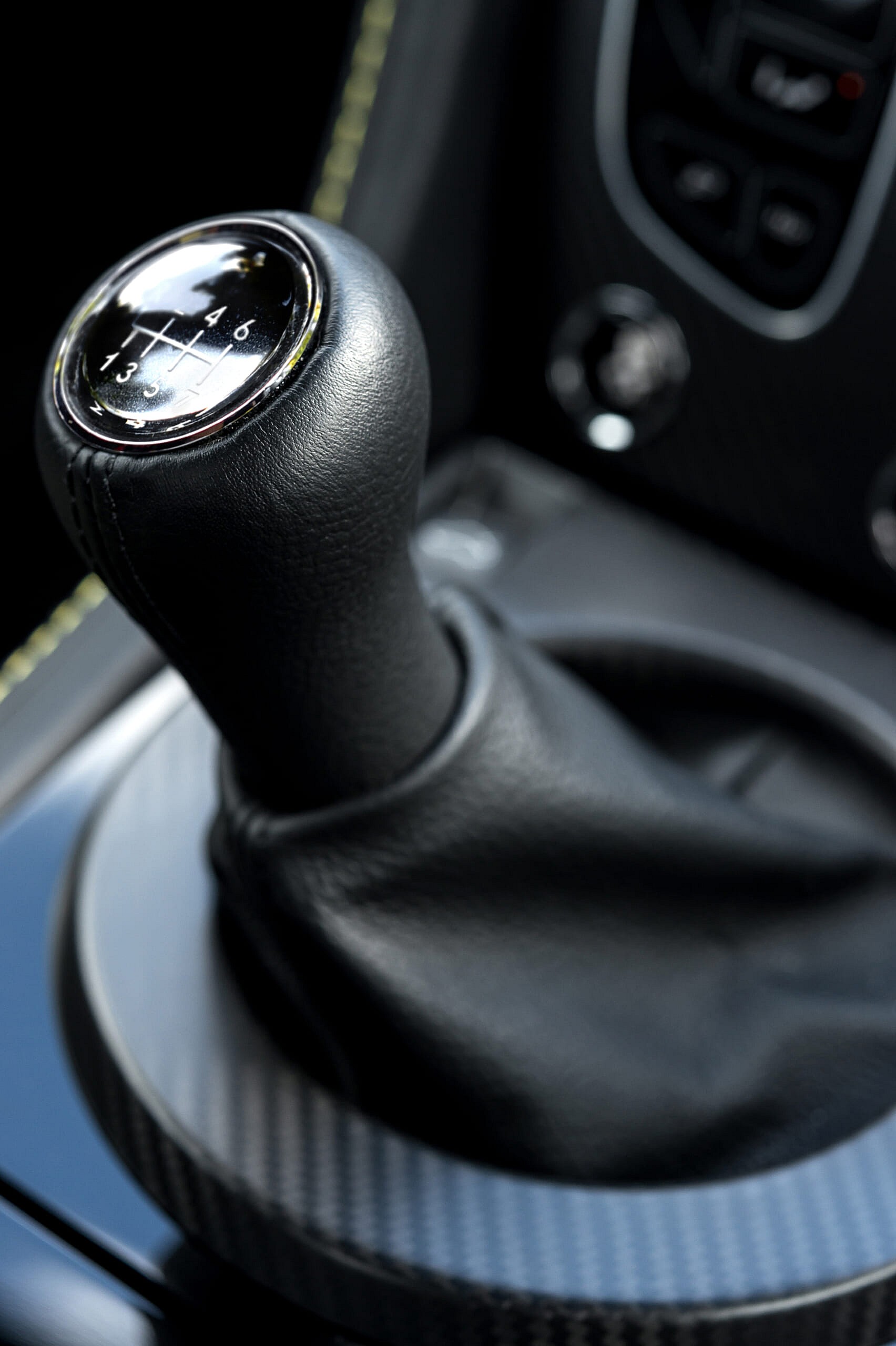 v12-vantages_manual_060416_11.jpg