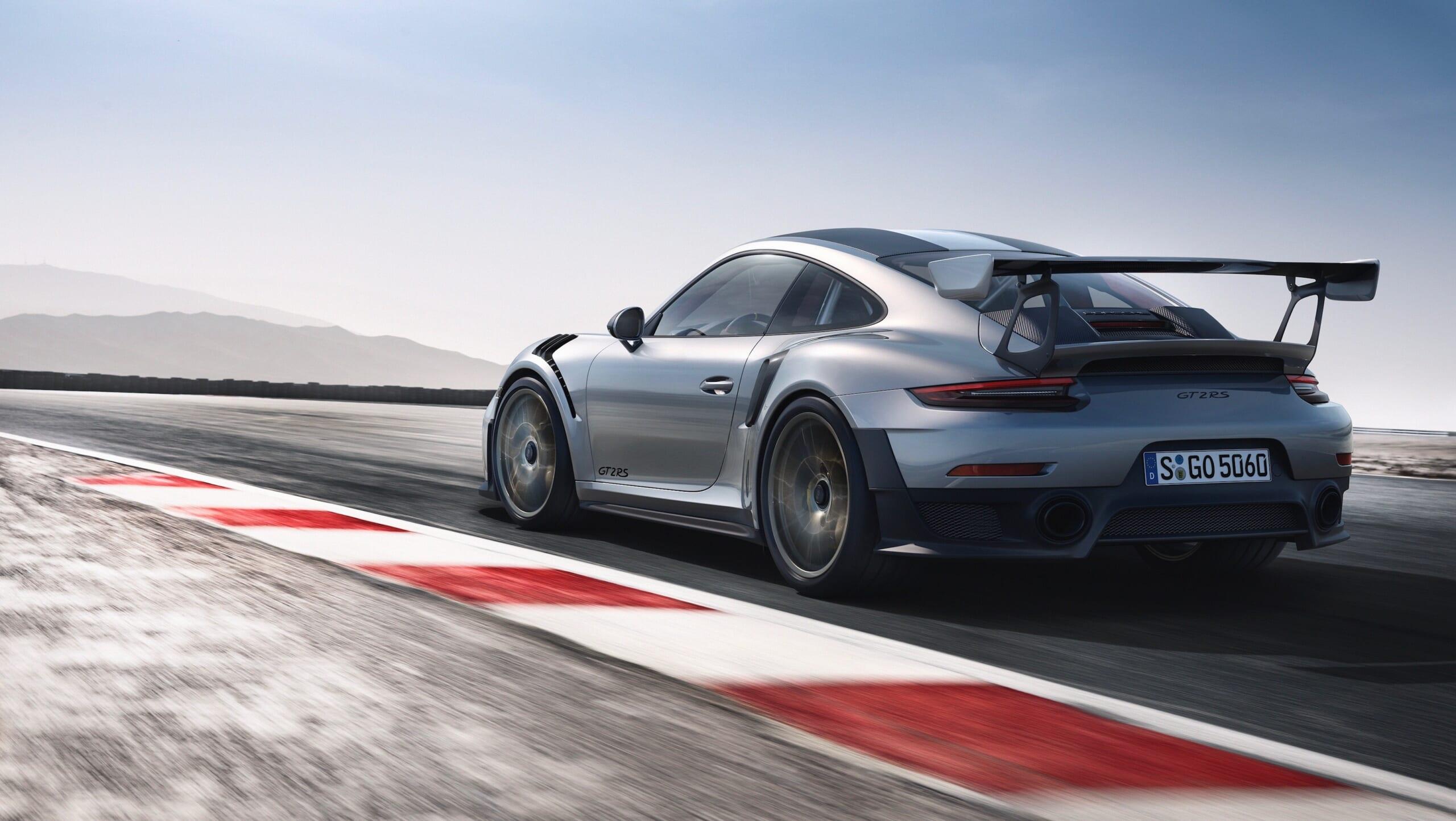 high_911_gt2_rs_2017_porsche_ag (4)