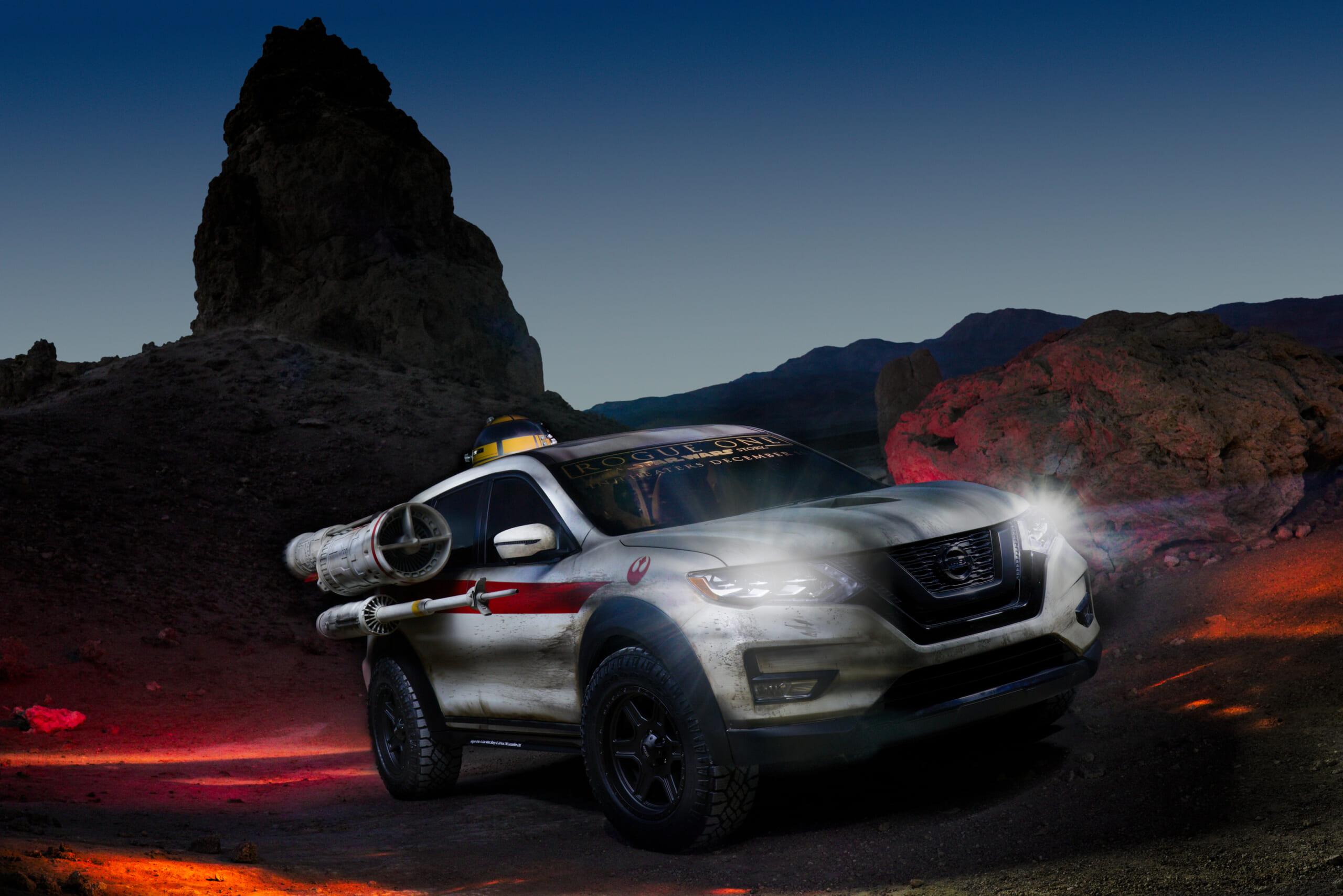 Nissan_Star_Wars_X_wing_inspired_2017_Nissan_Rogue_02