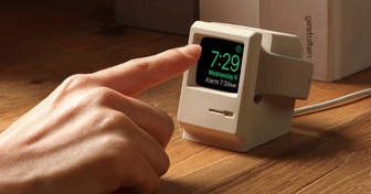 Retro Apple Watch Stand