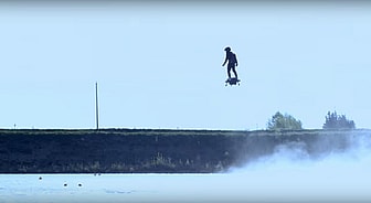 Franky Zapata whooshes over the water