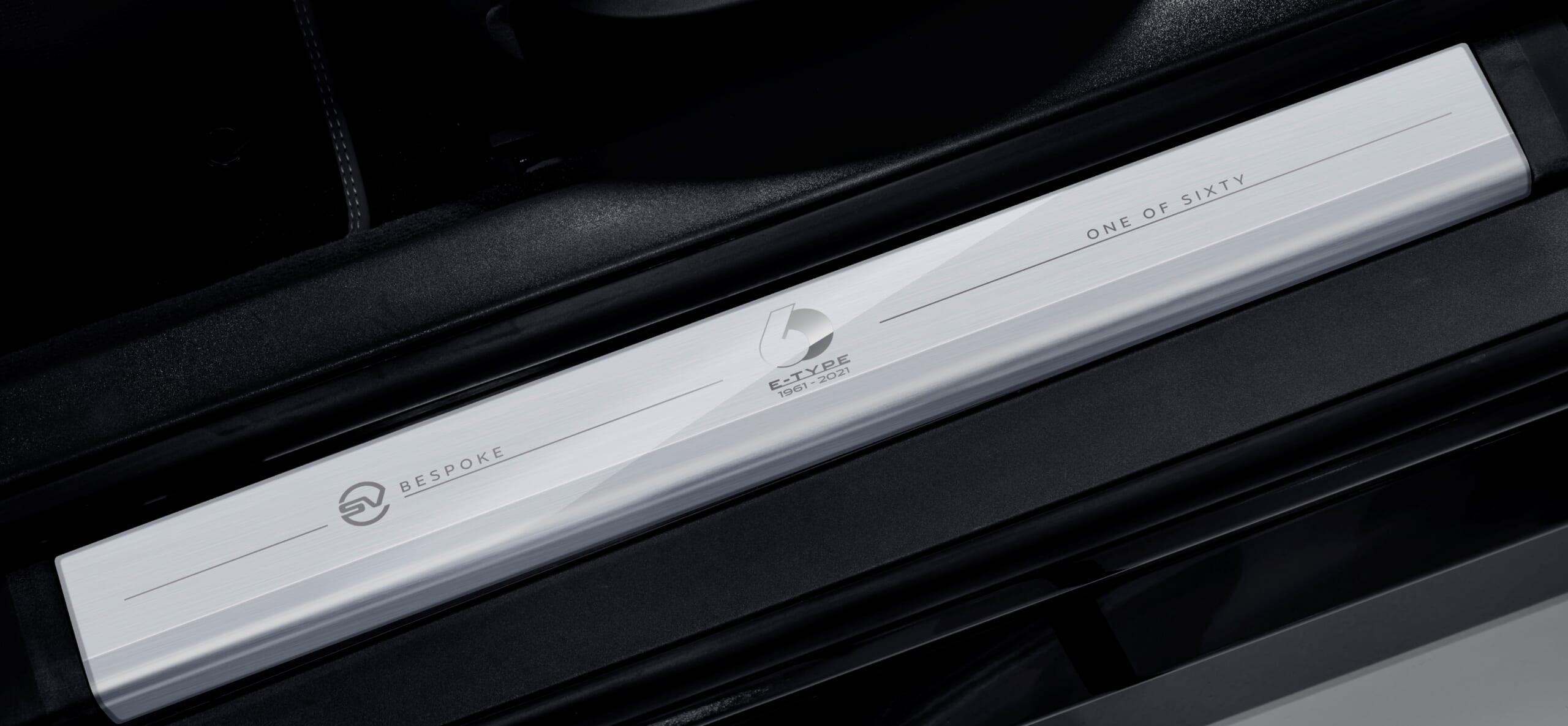 Jaguar F-TYPE Heritage 60 Edition_Commemorative Treadplates_small