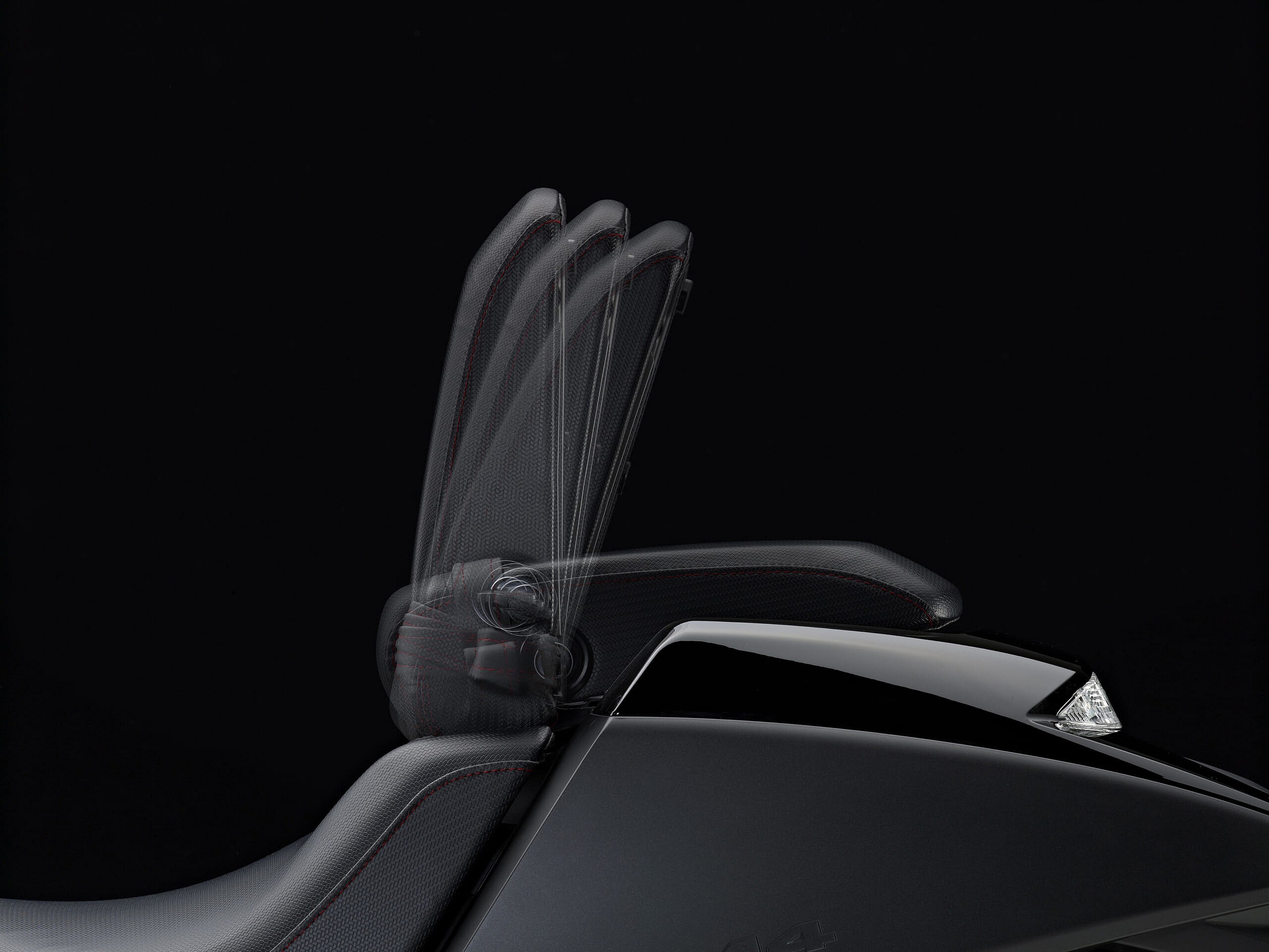 15_NM4 Adjustable Seat
