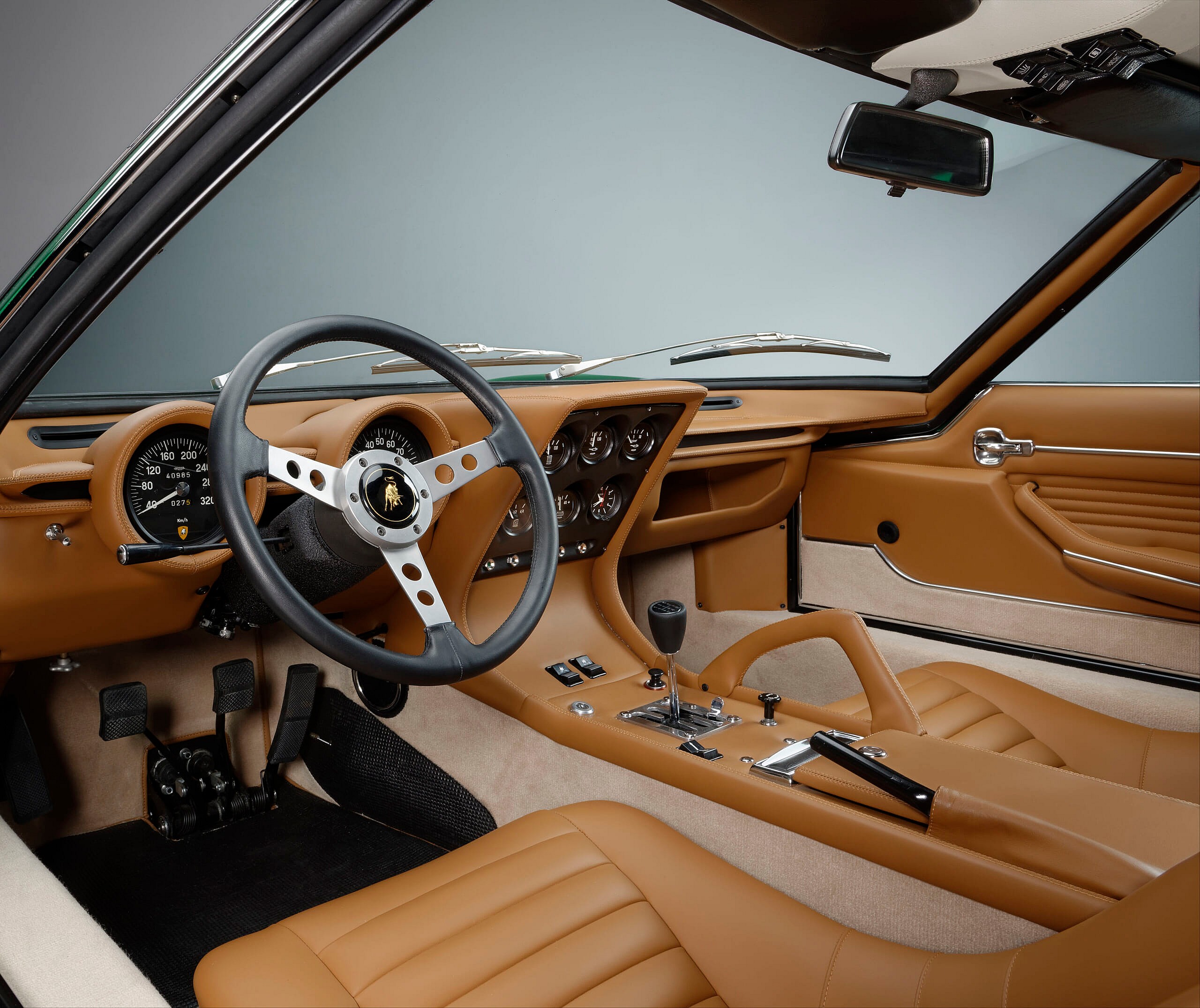 Miura interior.jpg