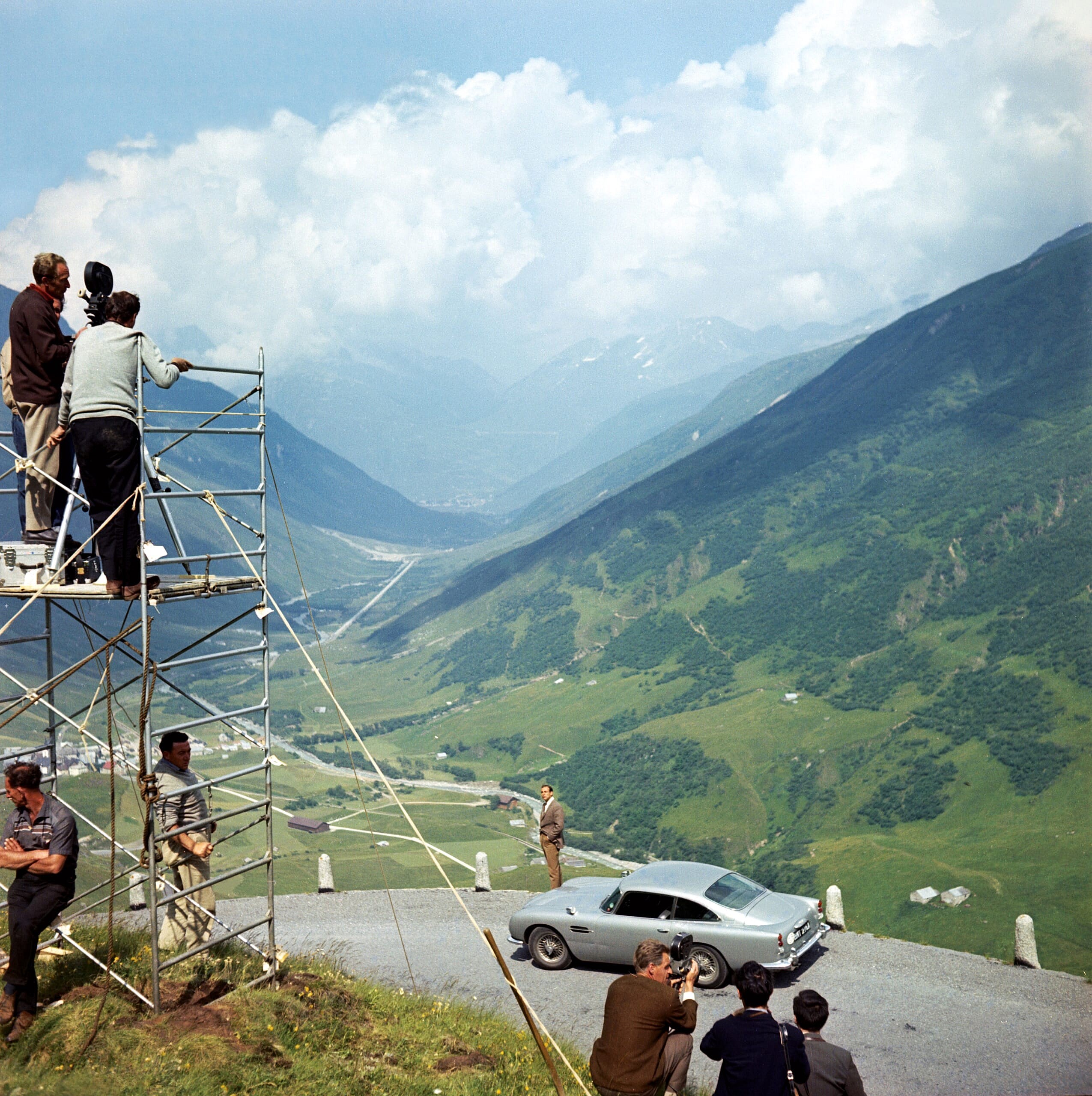 Goldfinger DB5 Contunation_ (3)