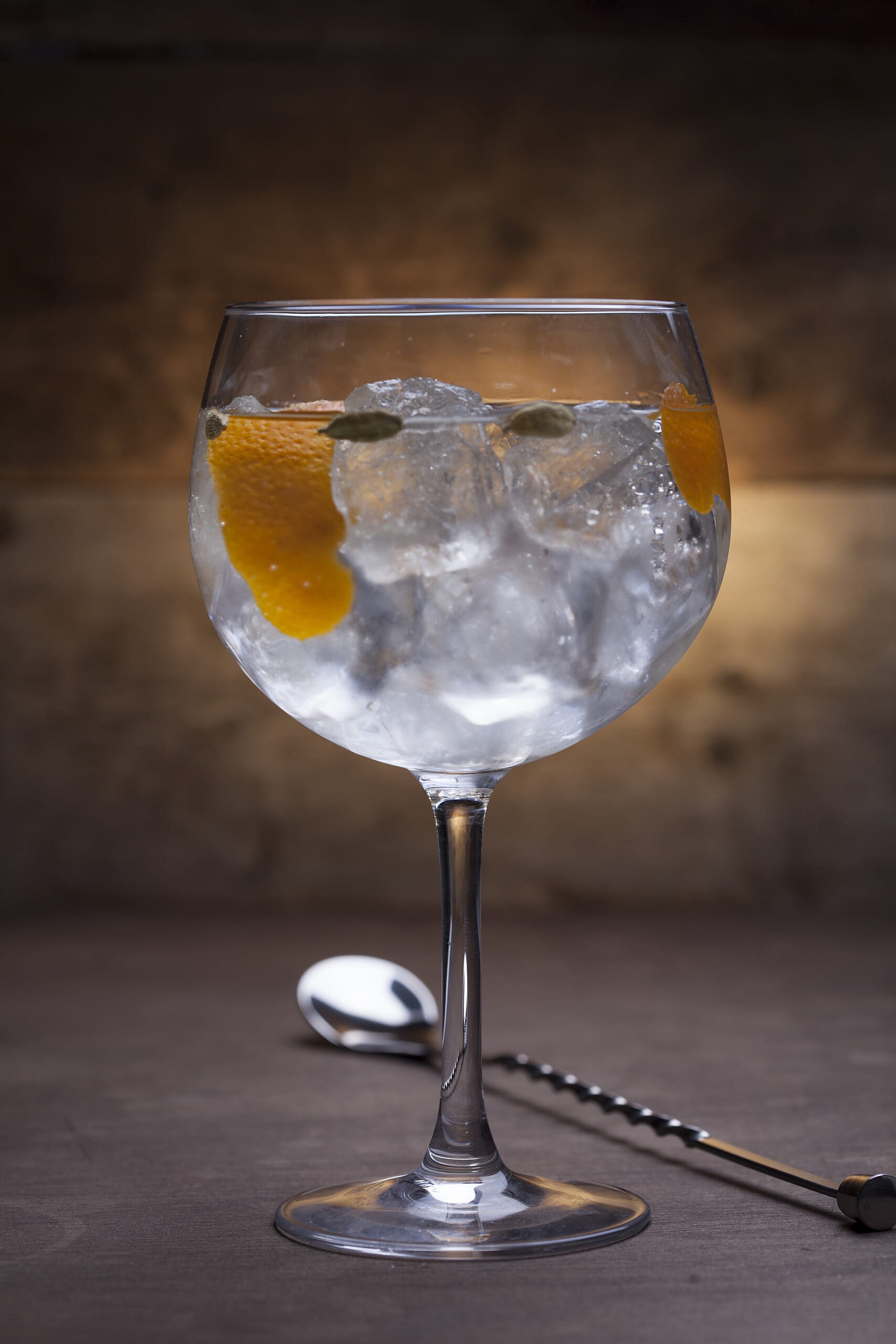 Bombay Gin _ It