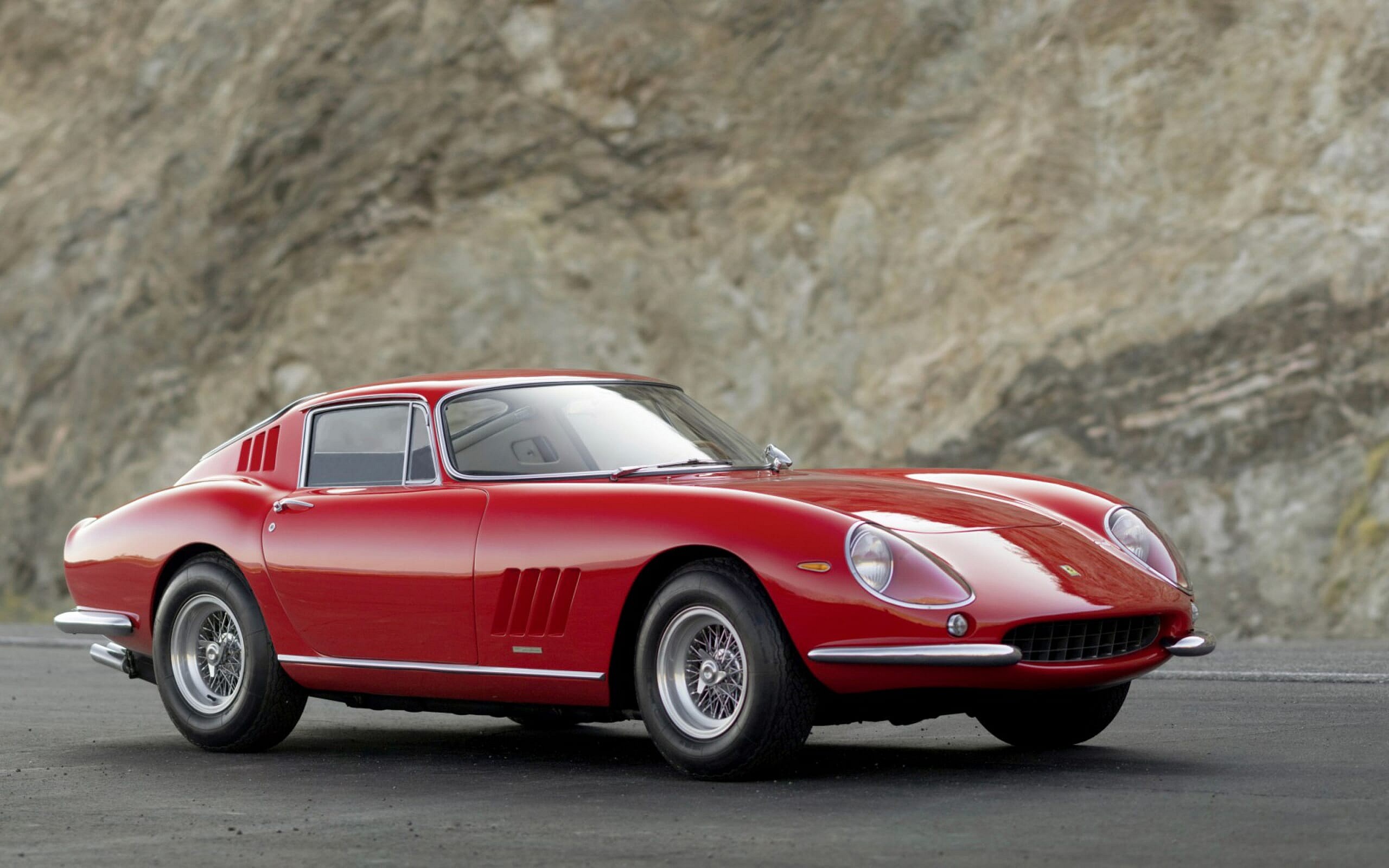 pininfarina_ferrari_275_gtb_red_side_view_104306_3840x2400.jpg