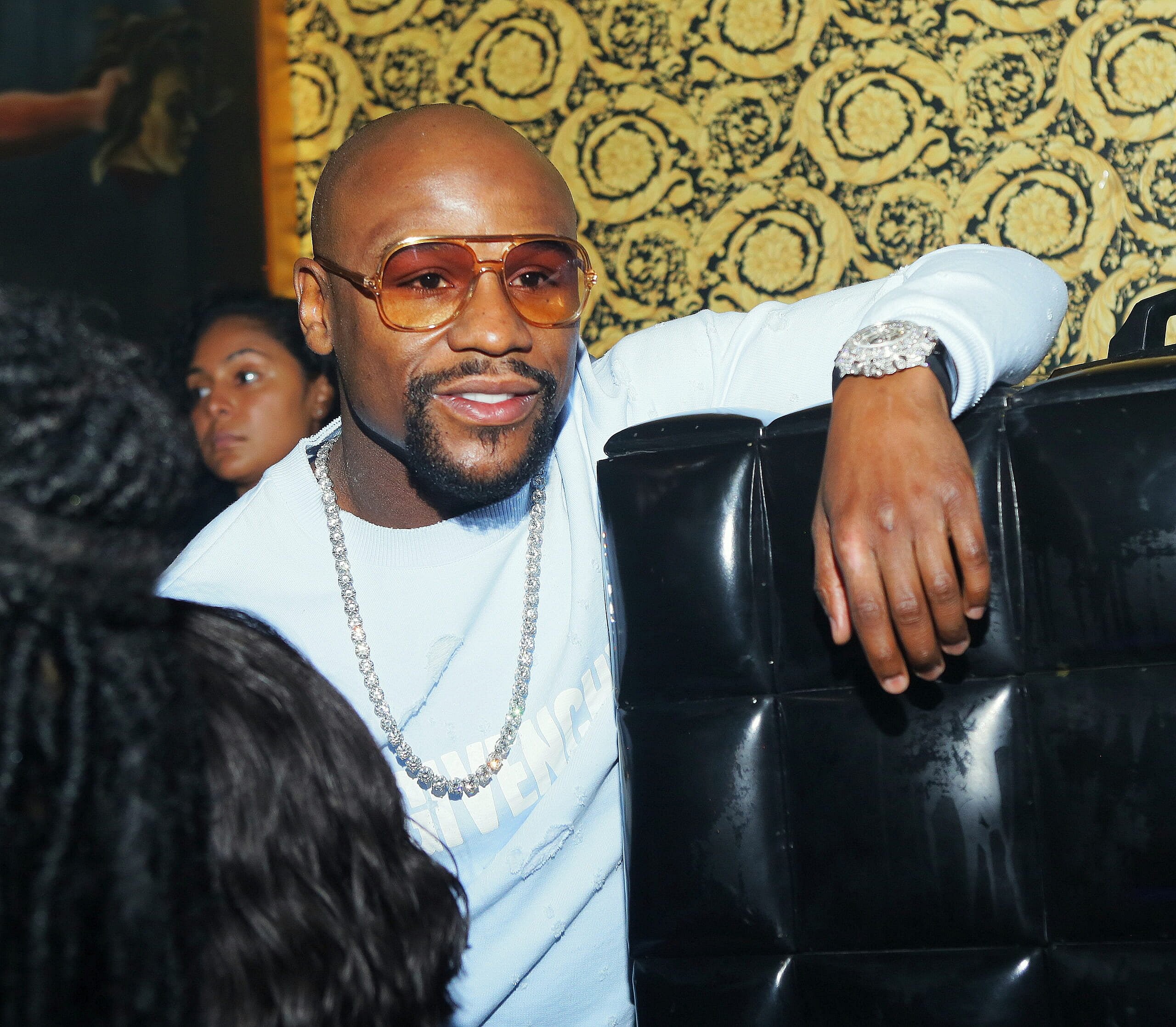 floyd-mayweather-GettyImages-943849882