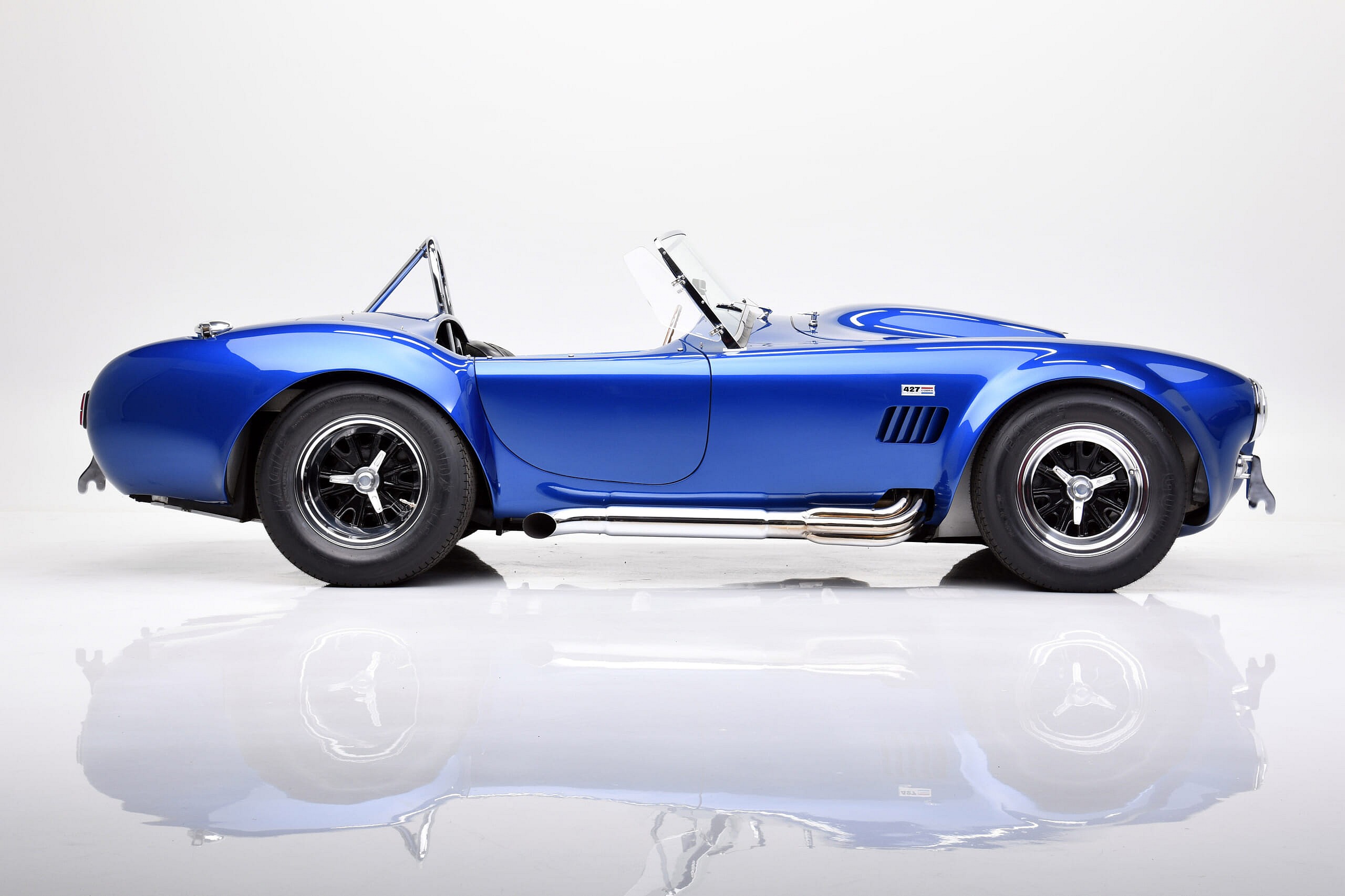 1966 SHELBY COBRA 427 SUPER SNAKE (1)
