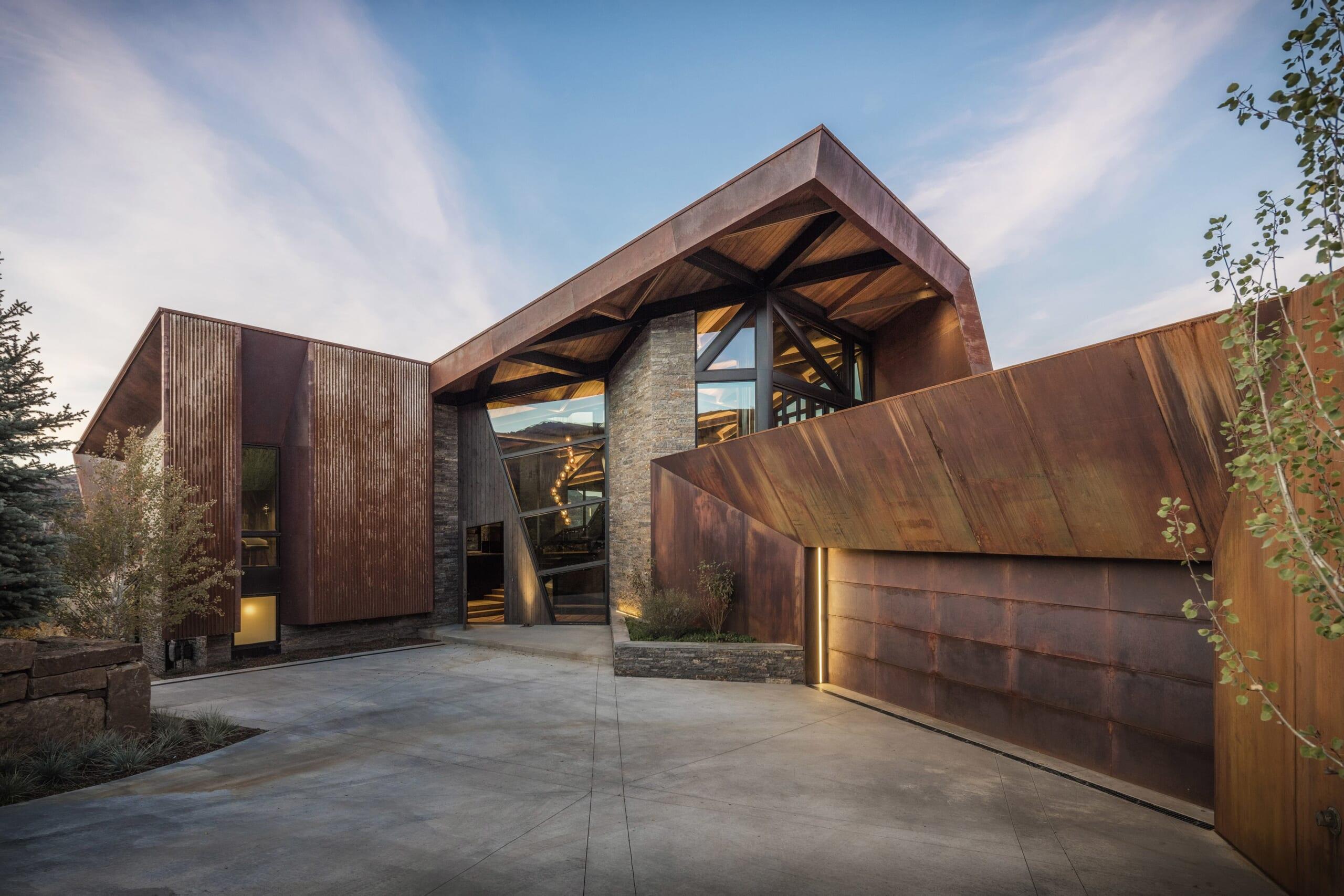 44679-main_2766-2_44679_sc_v2com owl creek house