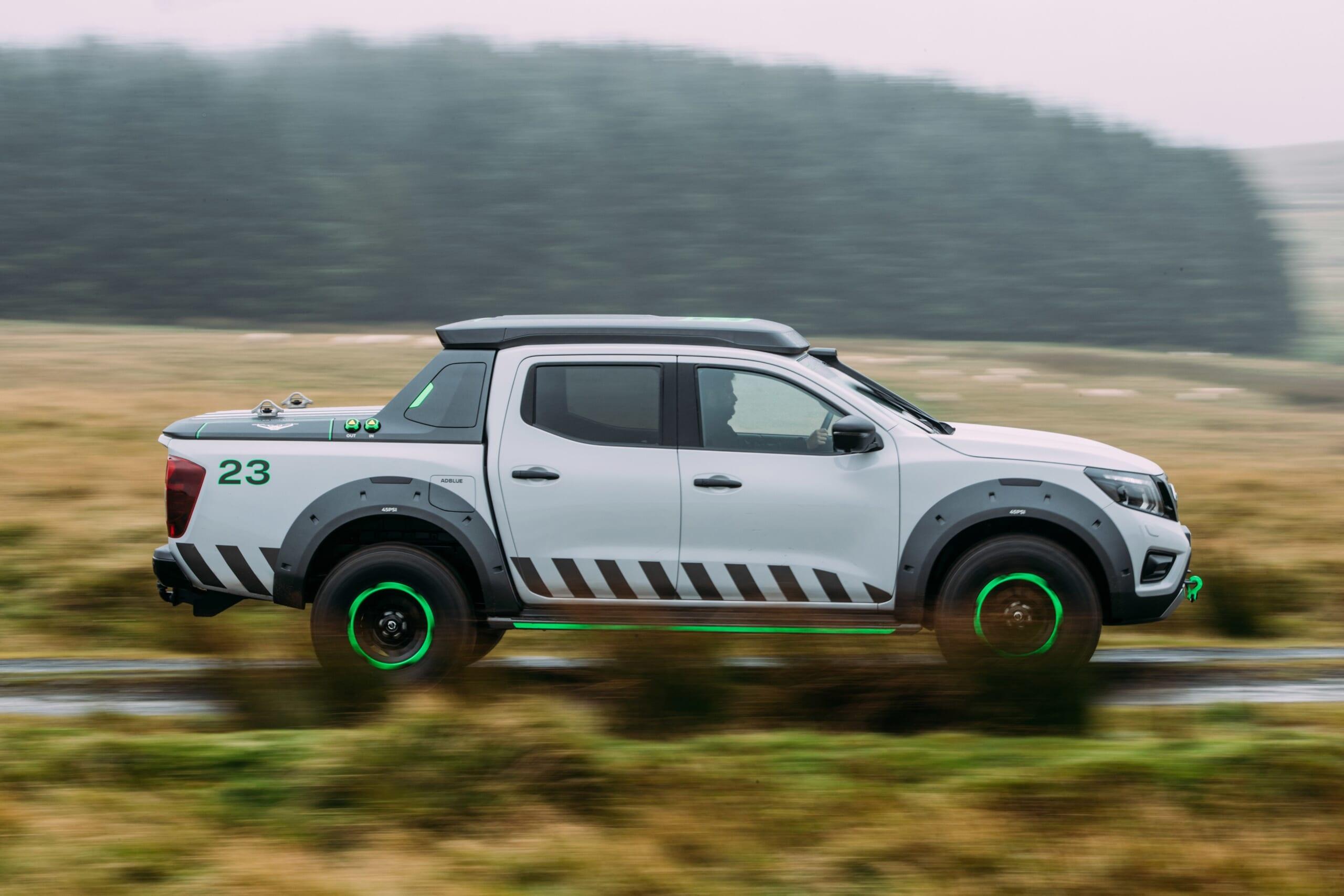 426150115_Nissan_Navara_EnGuard_Concept.jpg