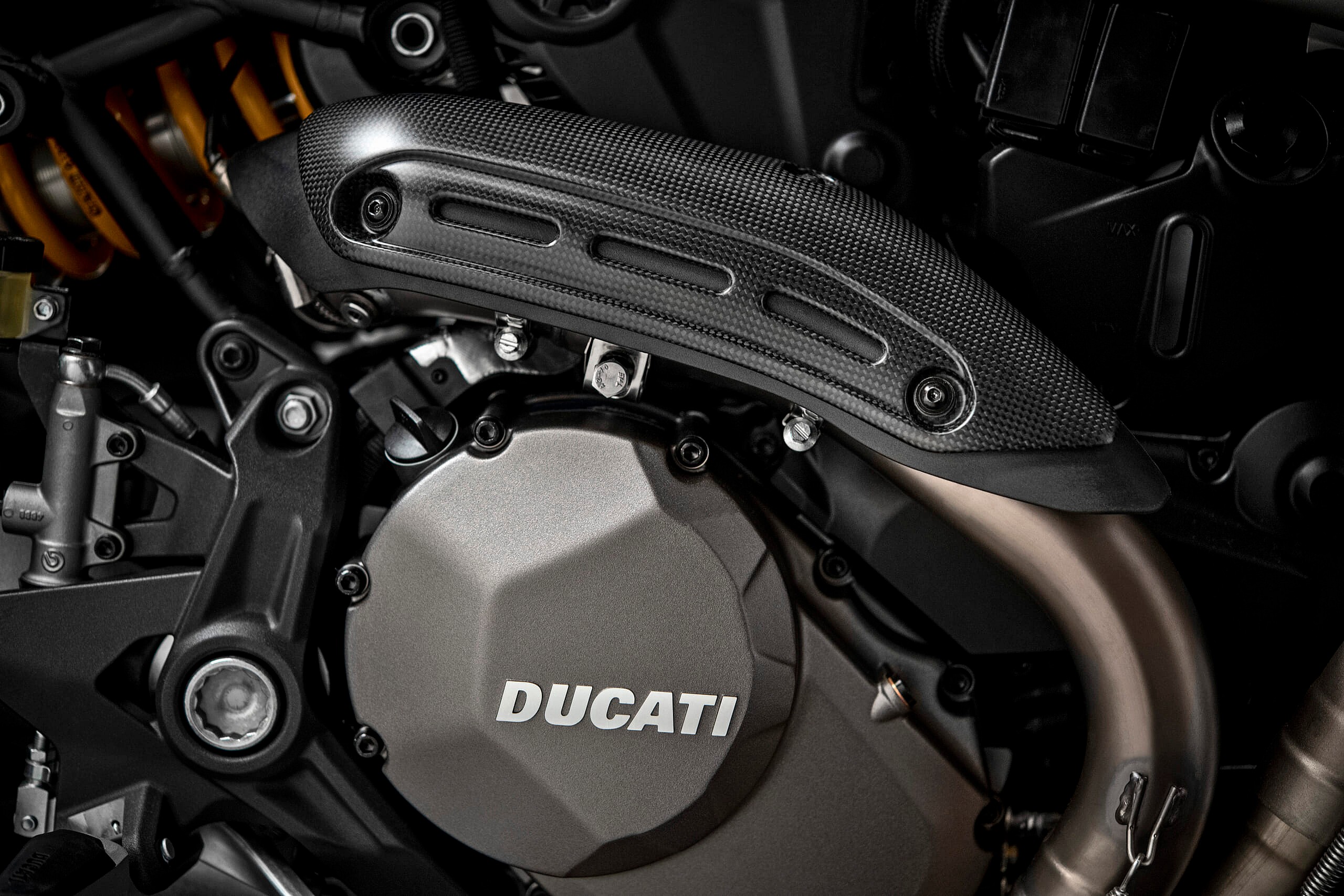 Monster 1200 25 Anniversario_15_UC66363_Mid