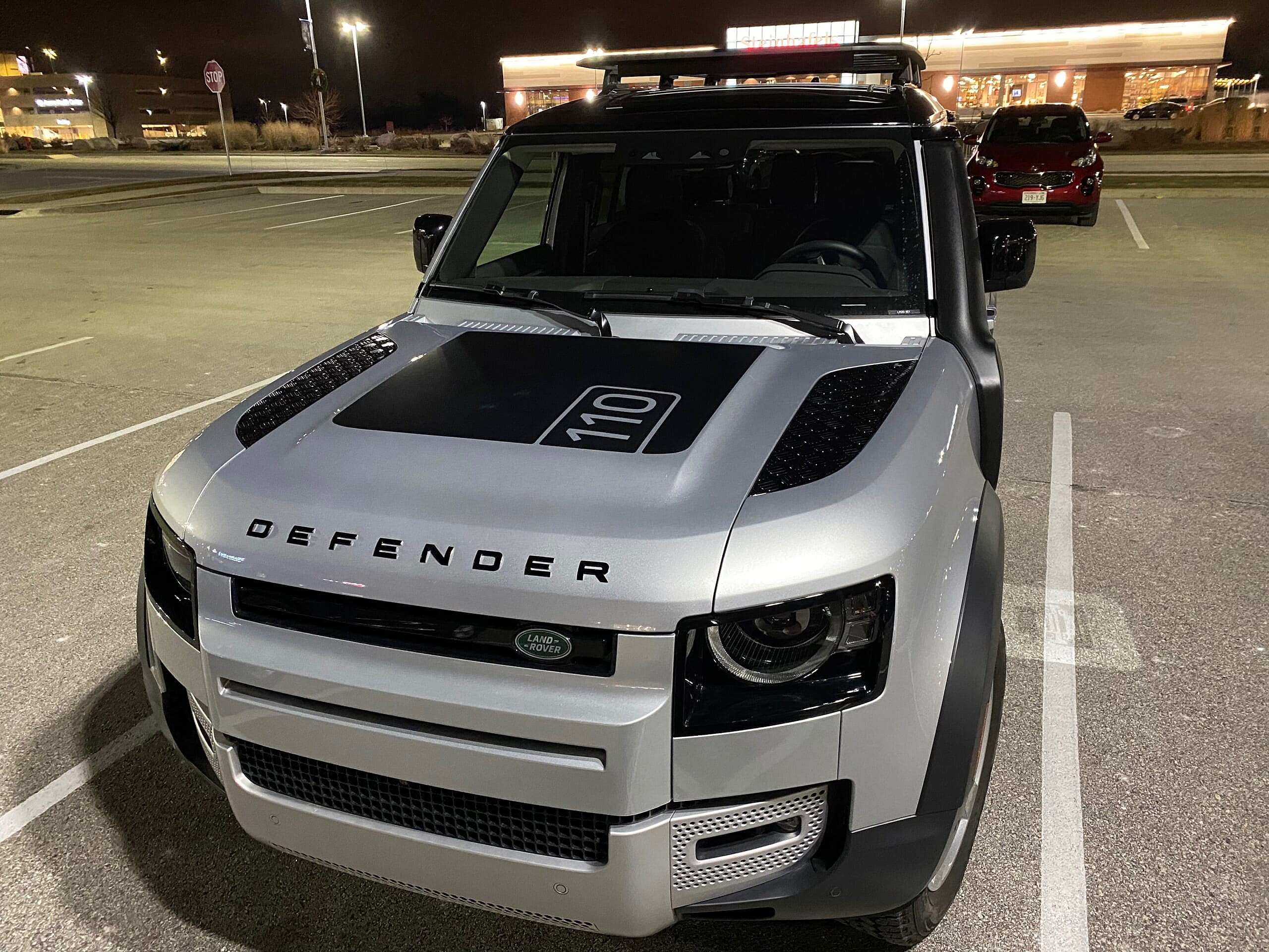 2021 Land Rover Defender First Edition (4)