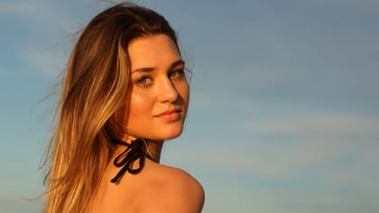 Lauren Mochen - Maxim