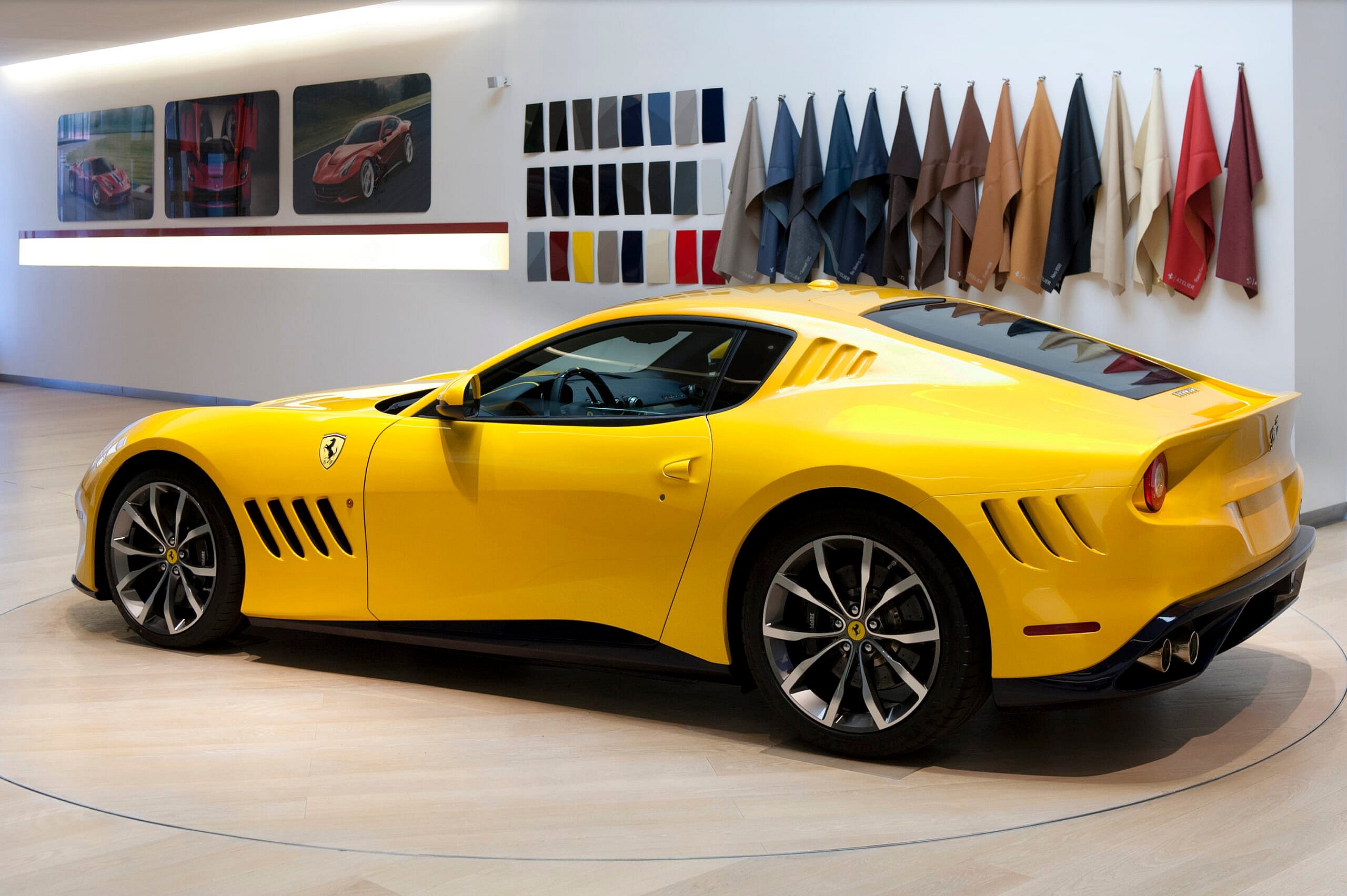 160746-car_Ferrari_SP_275_rw_competizione_r.jpg Ferrari SP 275 rw Competizione