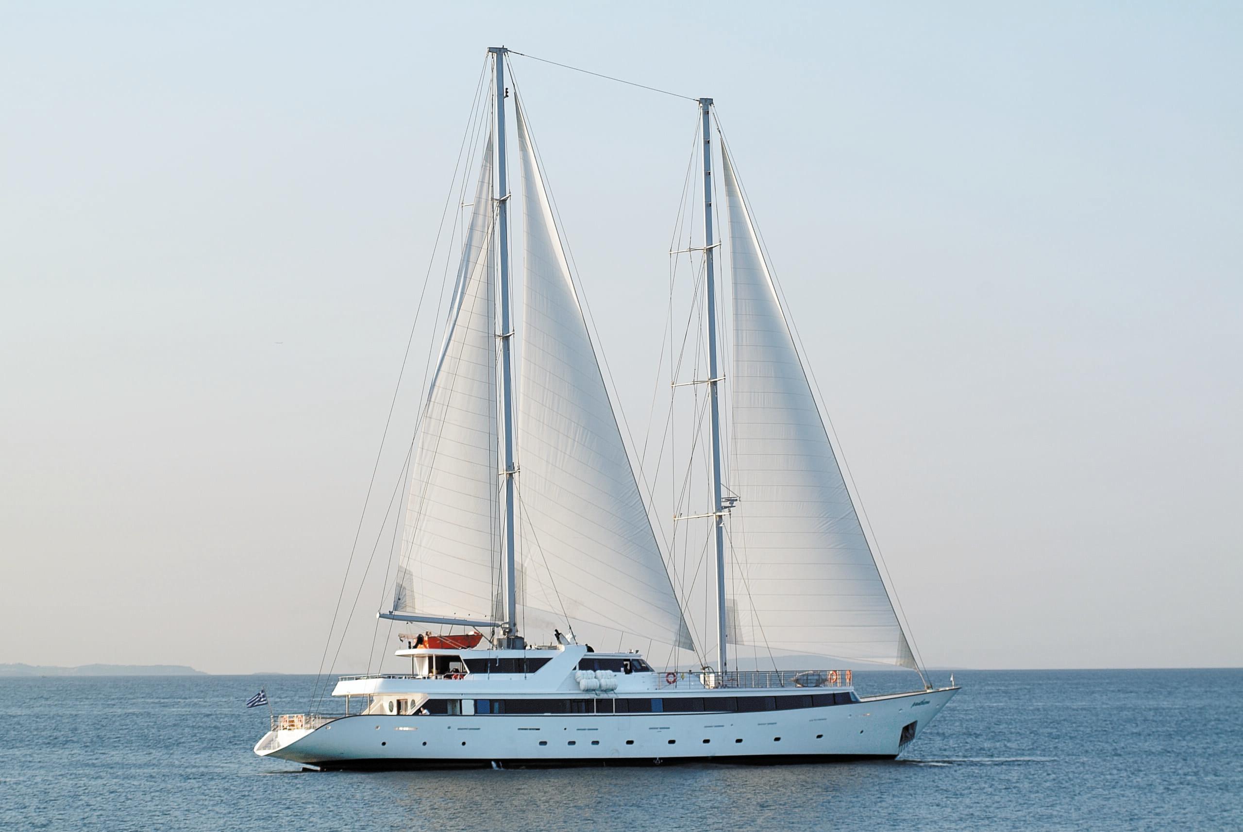Intrepid Travel-Peregrine Adventures-Adventure-cruising-boat-asia-Panorama II Exterior_3